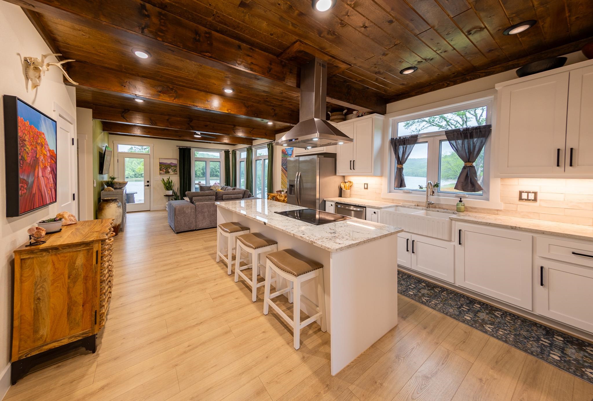 Photo 4 - Residential for sale – 220  Joe Baker Road   Batesville, AR