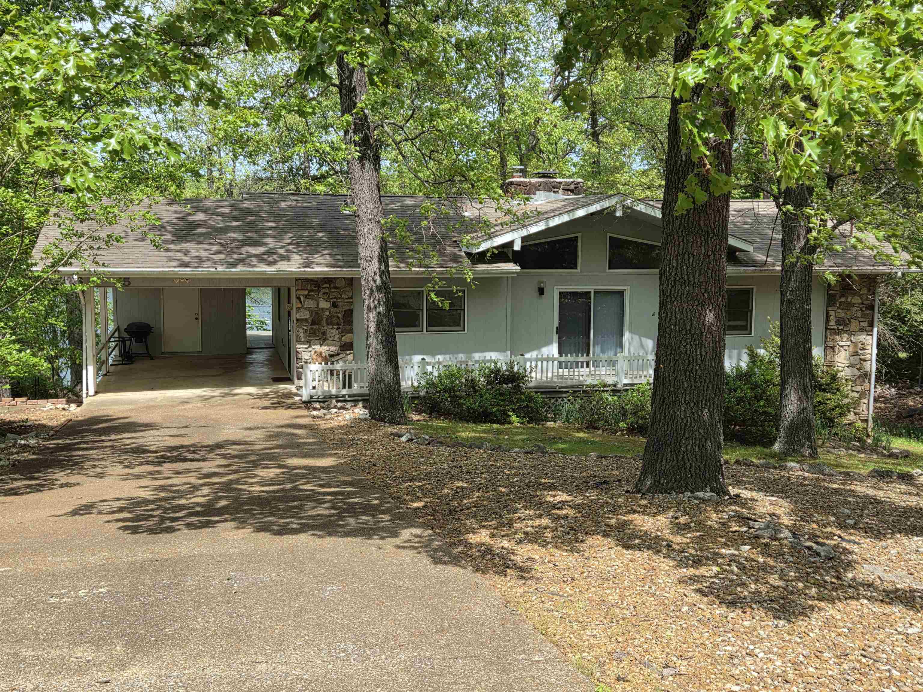 Residential for sale – 15  Pinal   Cherokee Village, AR