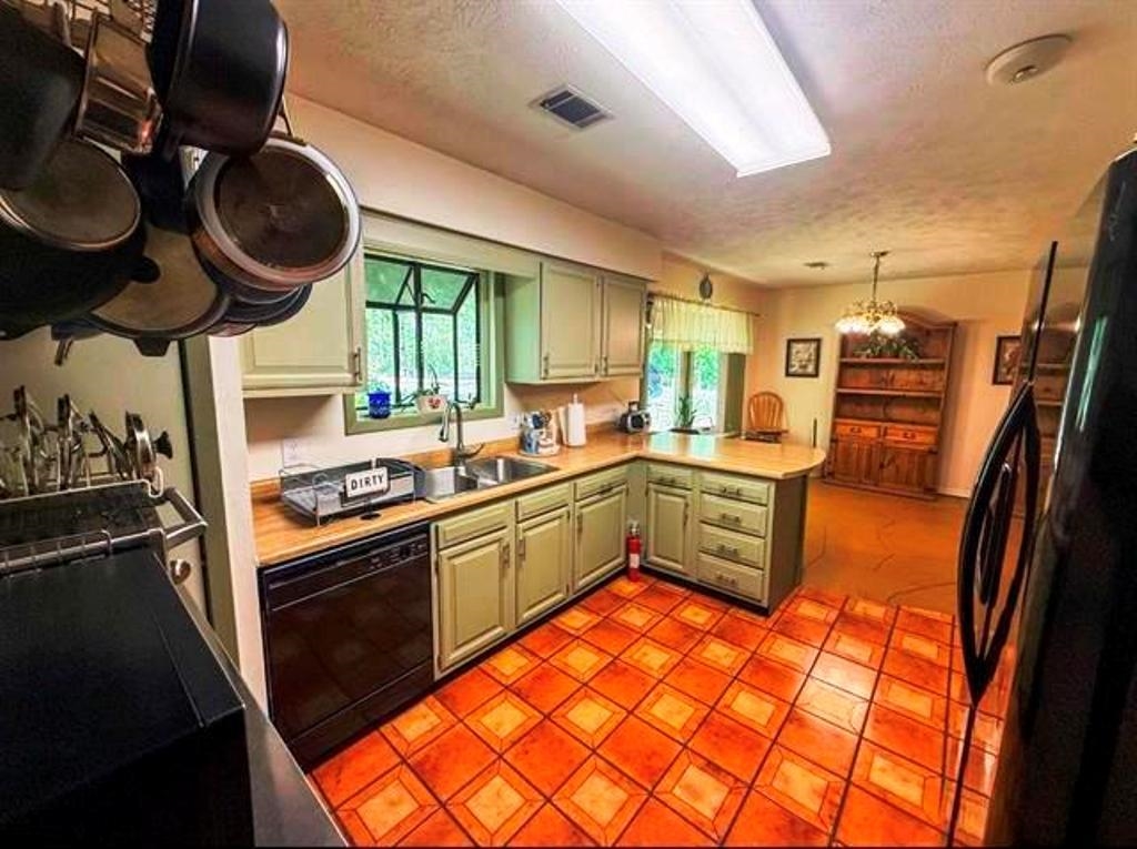 Photo 17 - Residential for sale – 50  Cherokee   Cherokee Village, AR