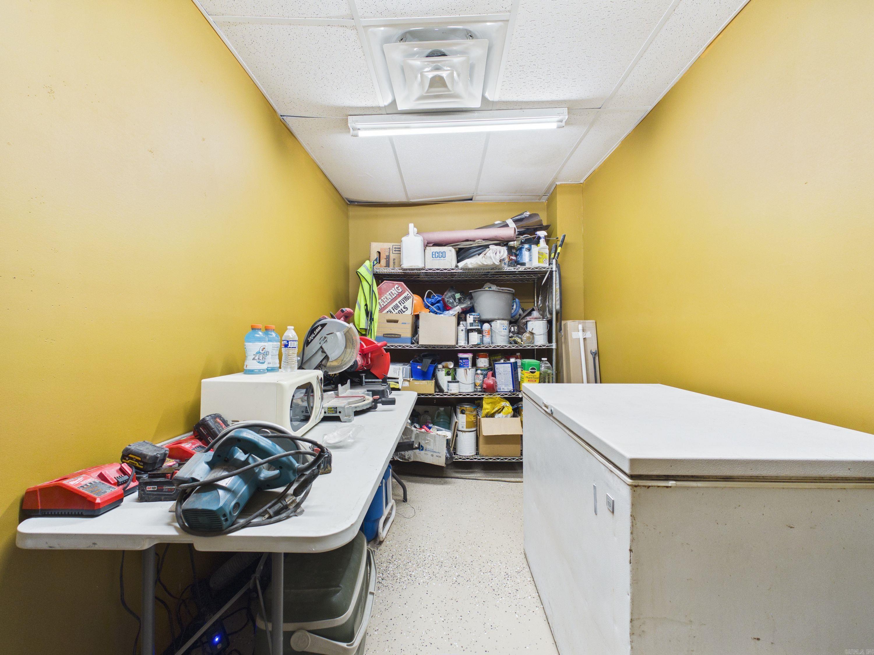 Photo 10 - Commercial / Industrial for sale – 327 S Bend   Horseshoe Bend, AR