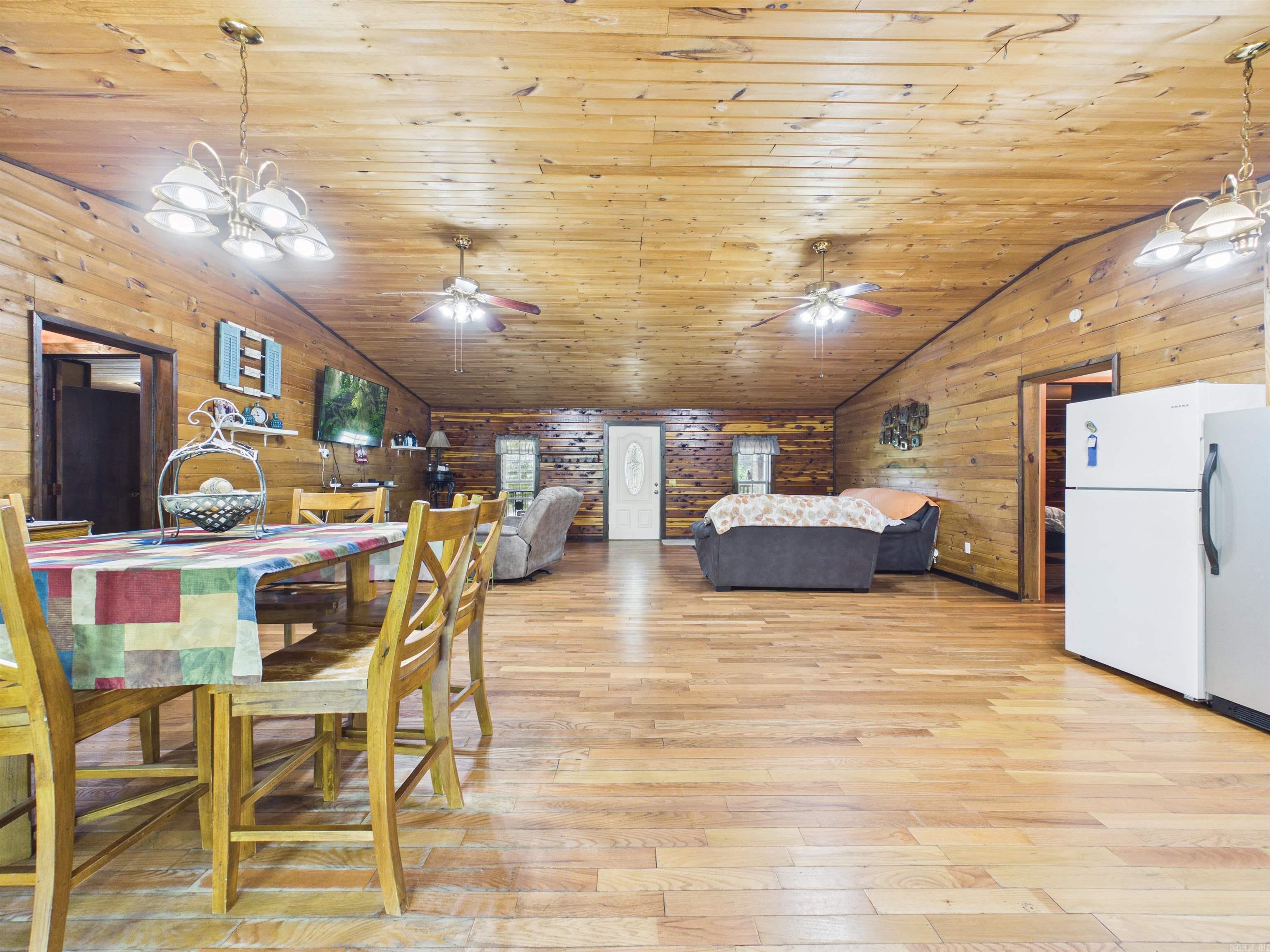 Photo 11 - Residential for sale – 29  Bunch Ln   Cave City, AR