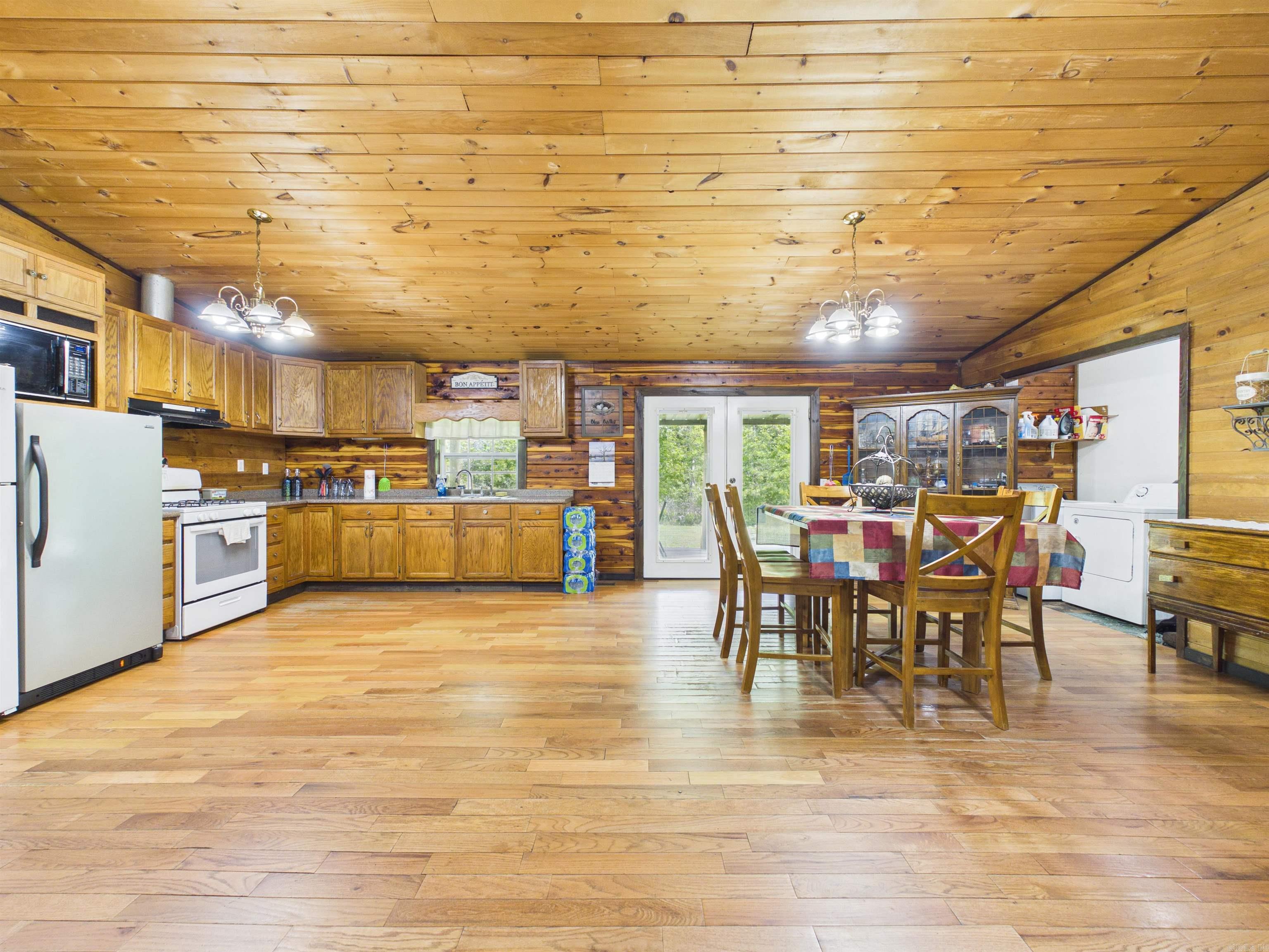 Photo 9 - Residential for sale – 29  Bunch Ln   Cave City, AR