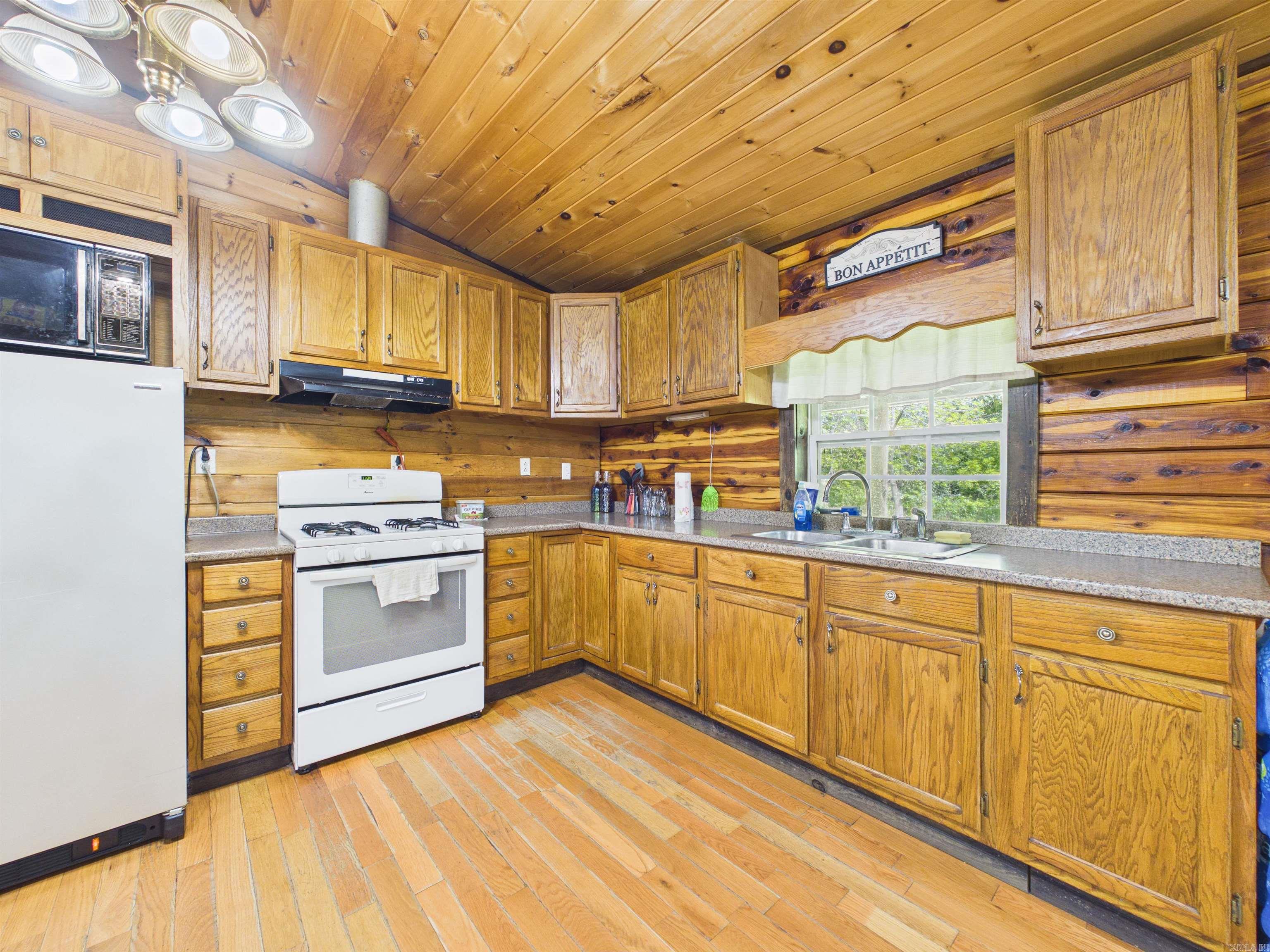 Photo 10 - Residential for sale – 29  Bunch Ln   Cave City, AR