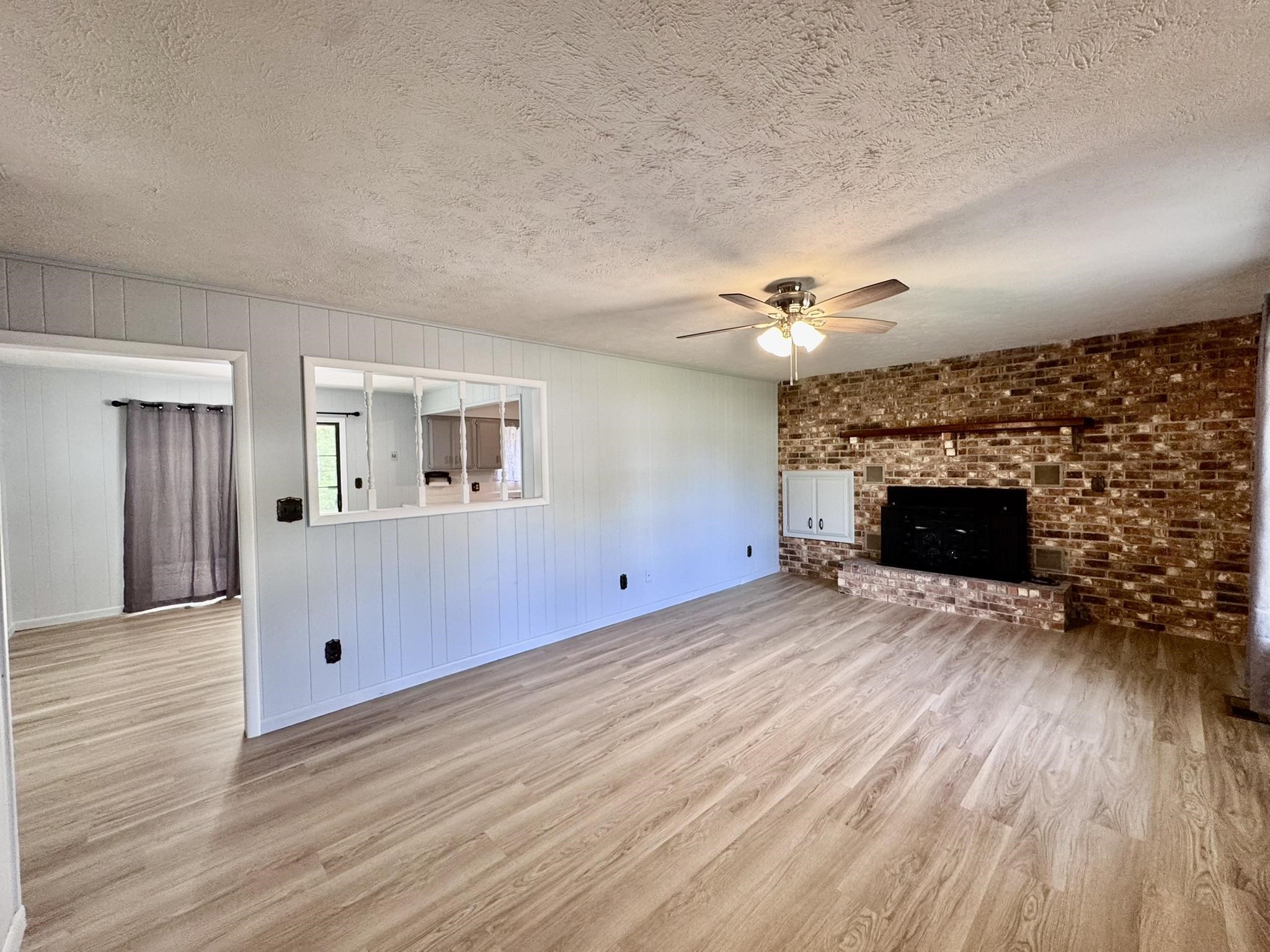 Photo 3 - Residential for sale – 951  AR 223 Hwy   Pineville, AR