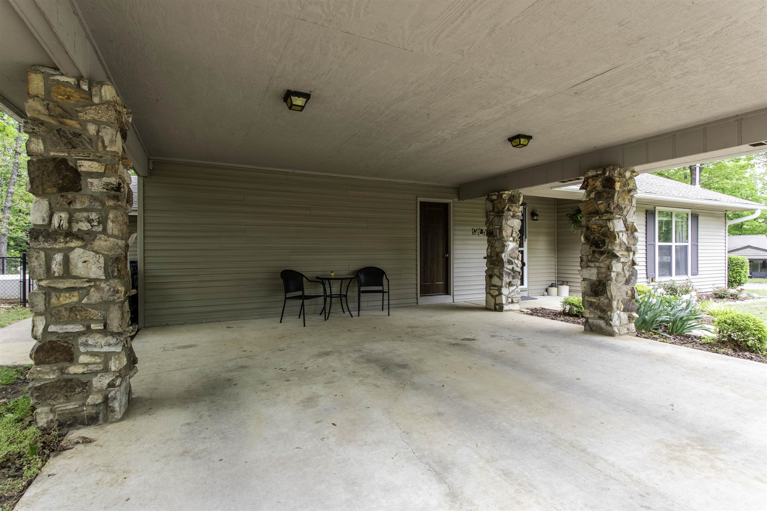 Photo 12 - Residential for sale – 23  Winnebago Cir   Cherokee Village, AR