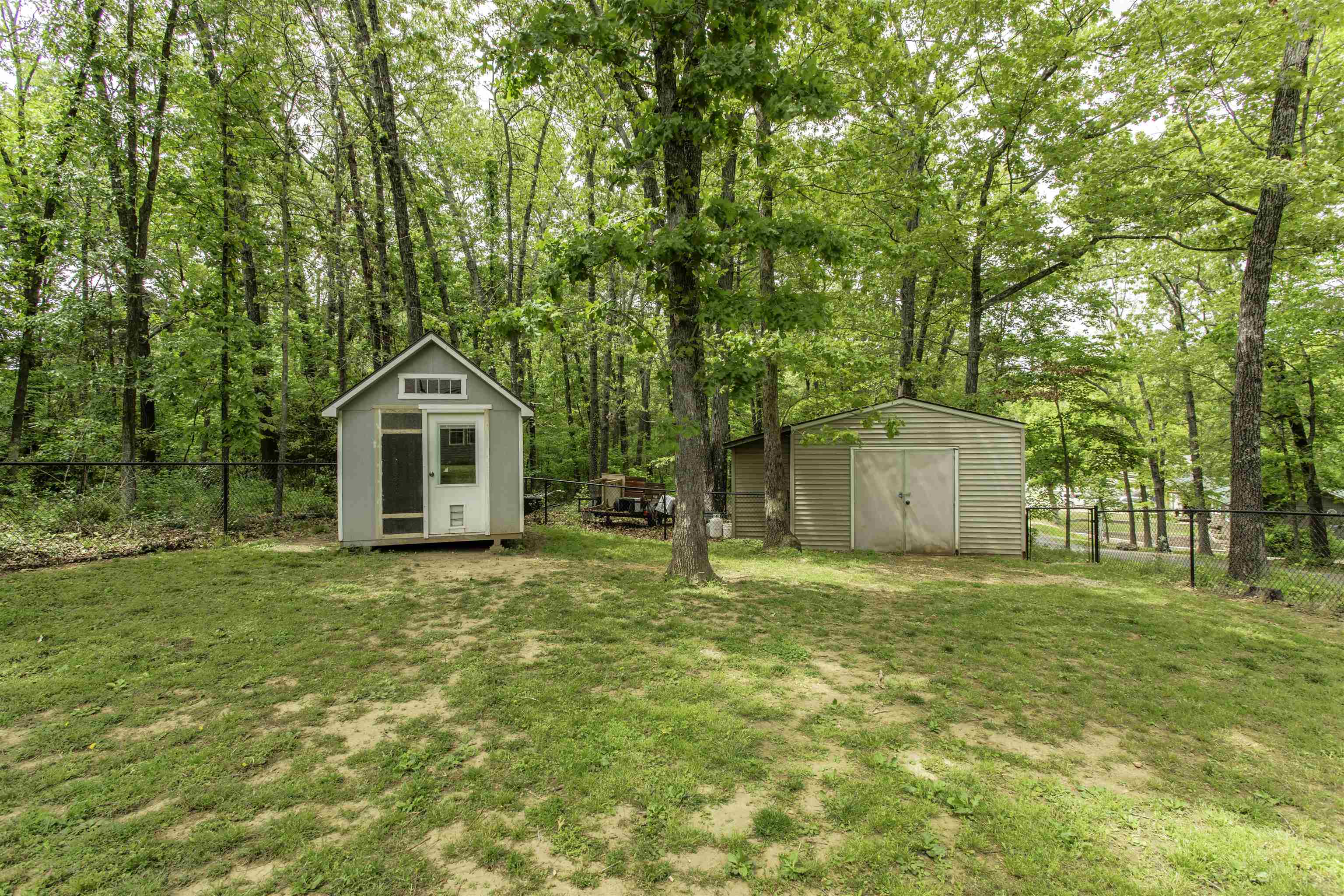 Photo 7 - Residential for sale – 23  Winnebago Cir   Cherokee Village, AR