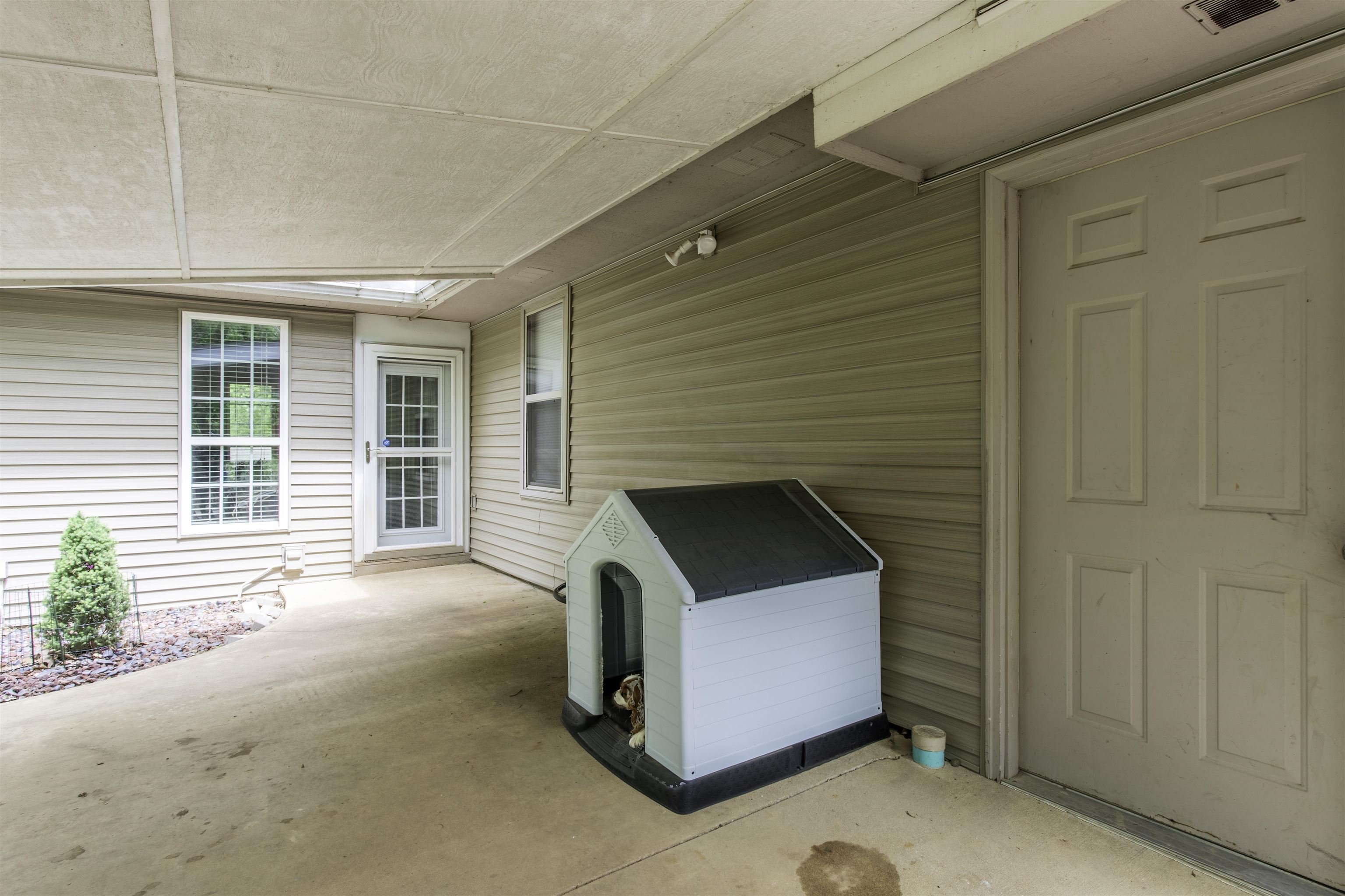 Photo 10 - Residential for sale – 23  Winnebago Cir   Cherokee Village, AR