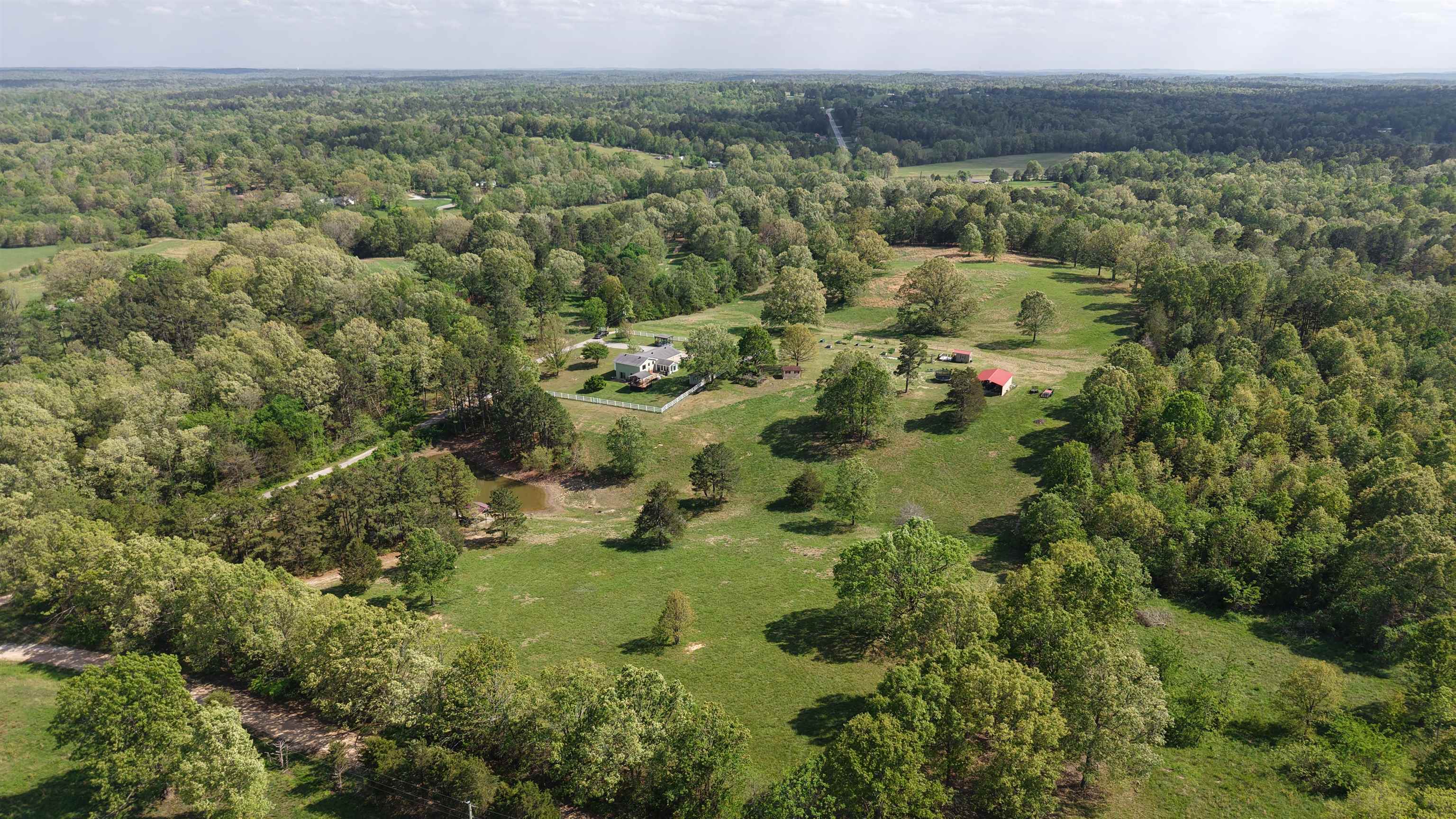 Photo 3 - Residential for sale – 378  Yancey Road   Oxford, AR