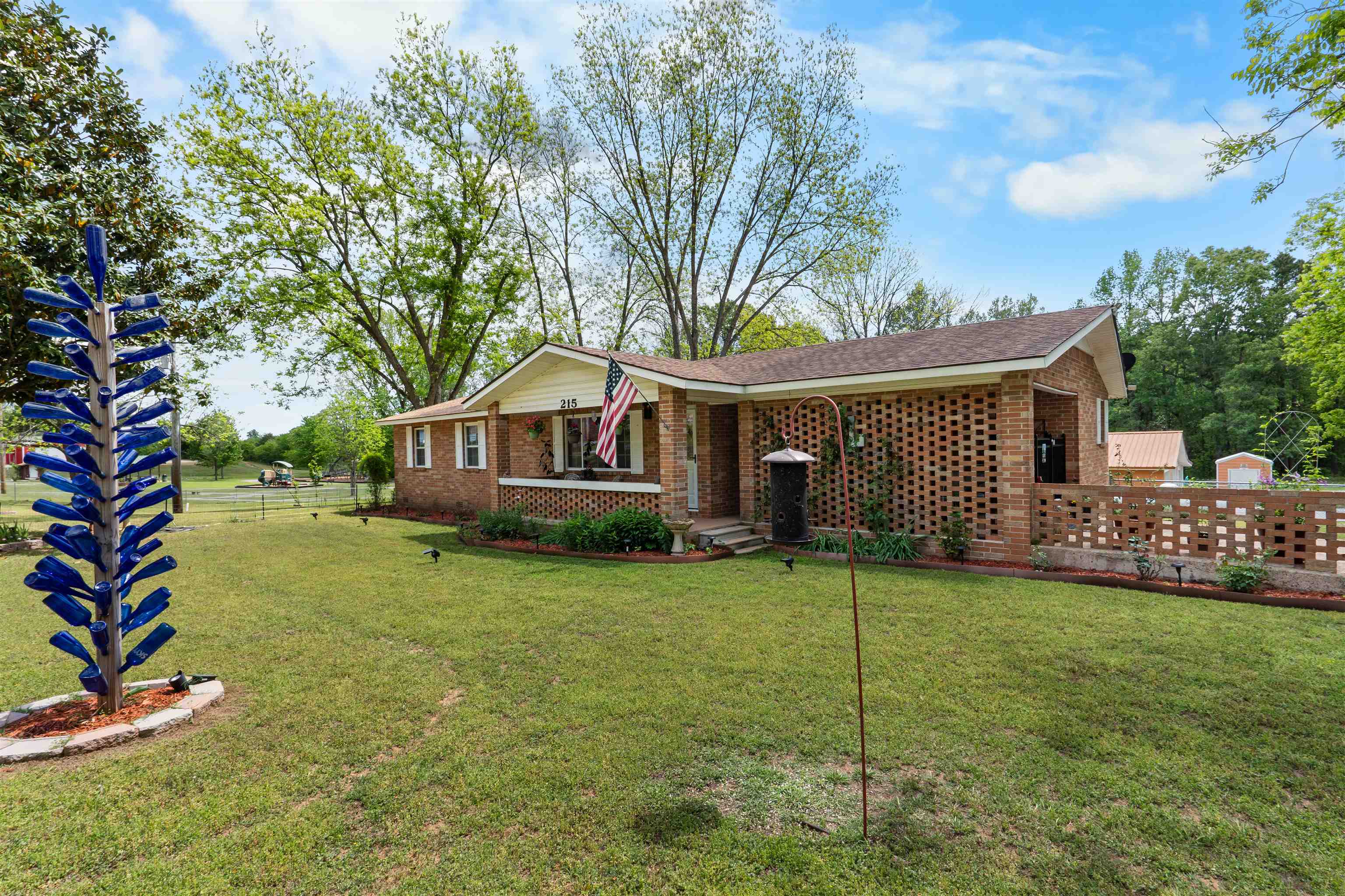 Photo 26 - Residential for sale – 215 W Main Street   Evening Shade, AR