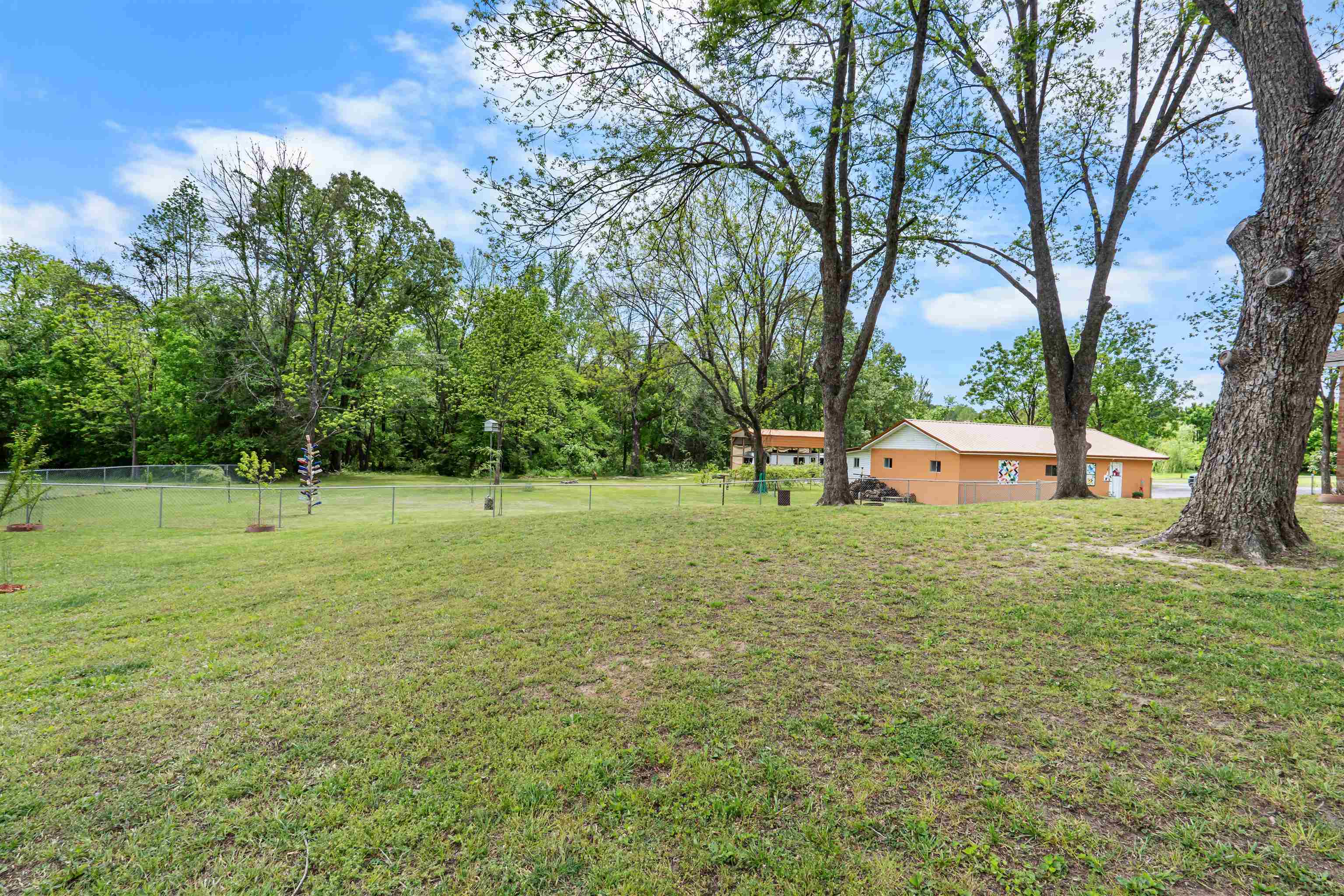 Photo 29 - Residential for sale – 215 W Main Street   Evening Shade, AR