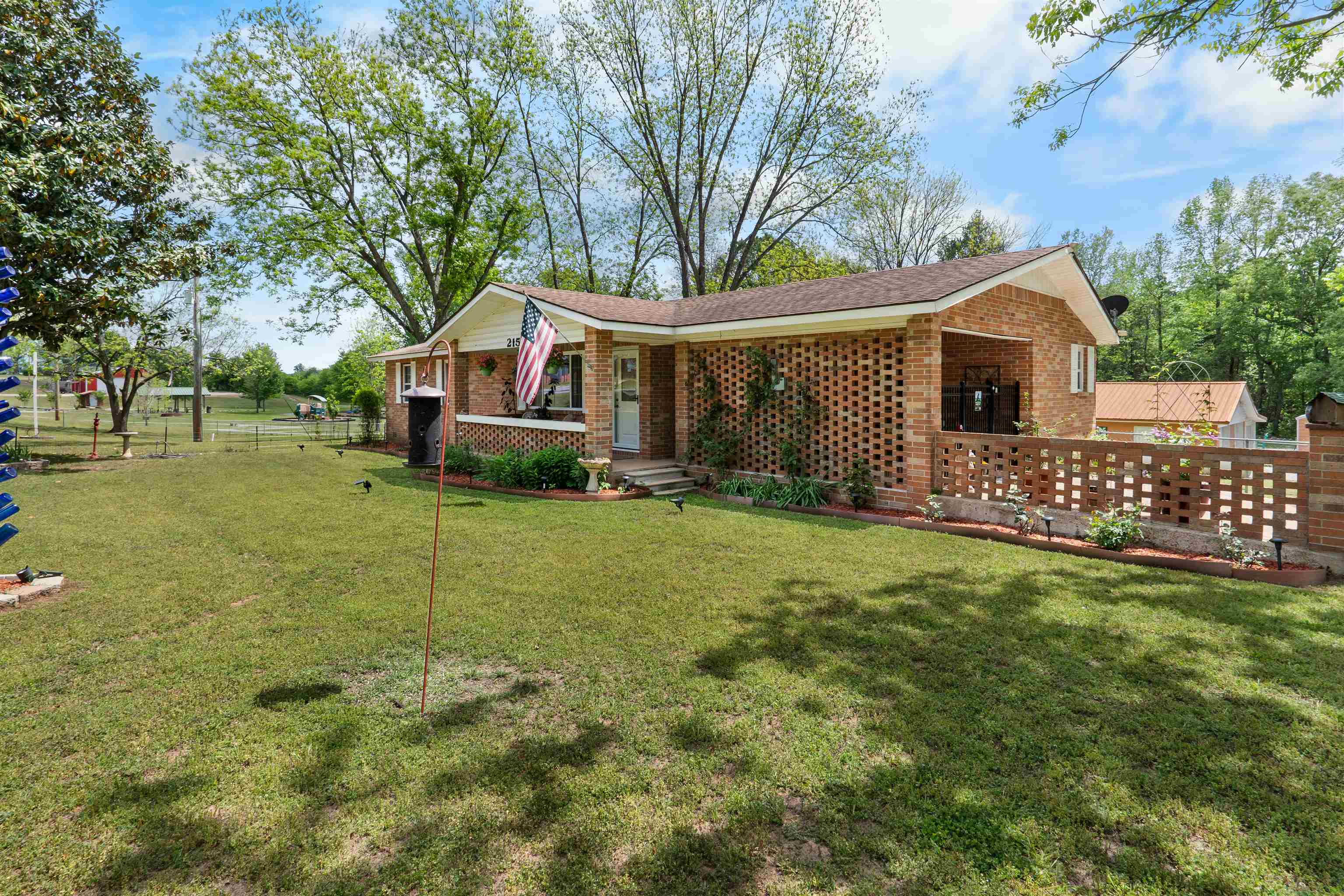 Photo 30 - Residential for sale – 215 W Main Street   Evening Shade, AR