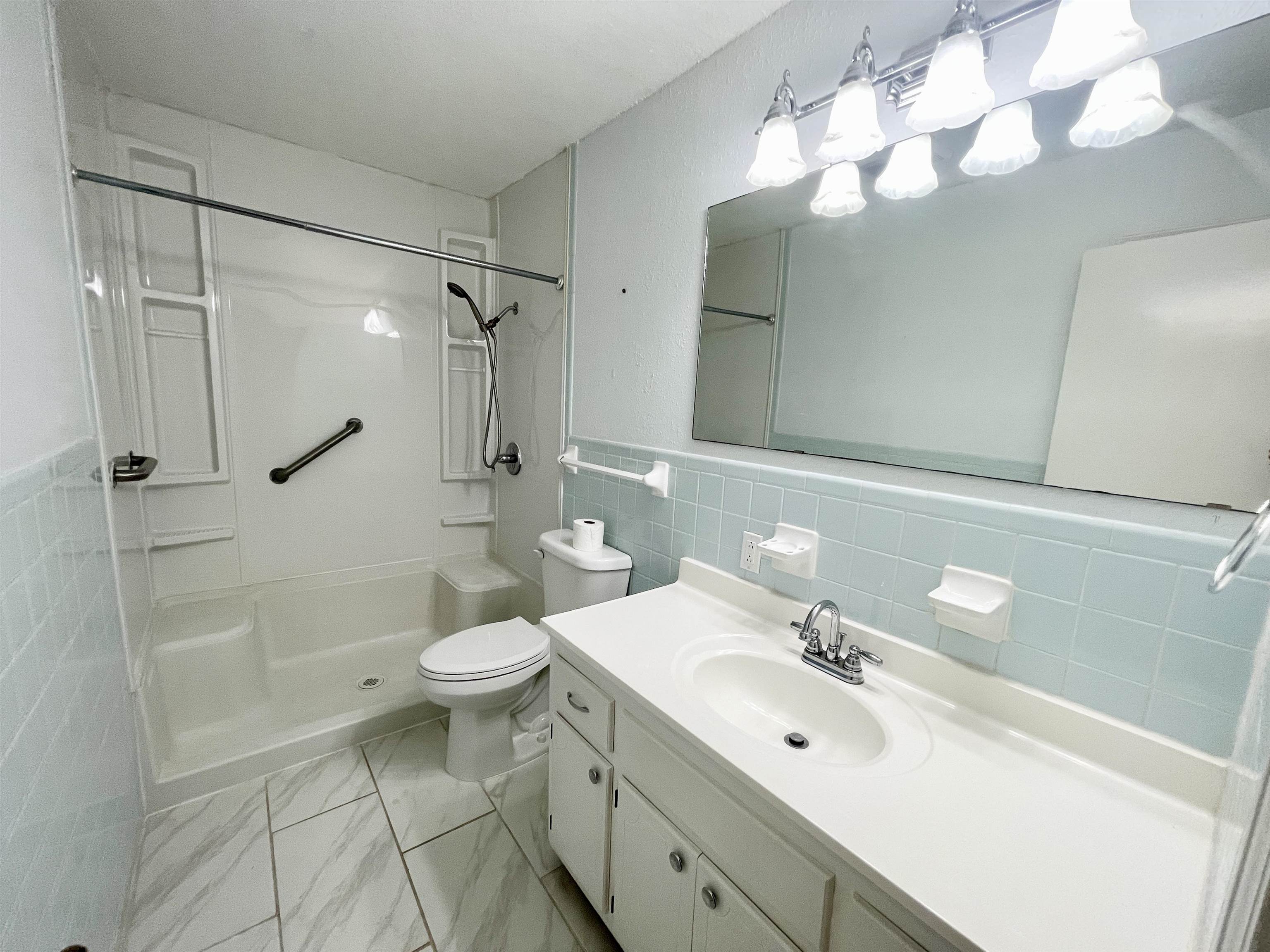 Photo 28 - Residential for sale – 207  Parliament   Horseshoe Bend, AR