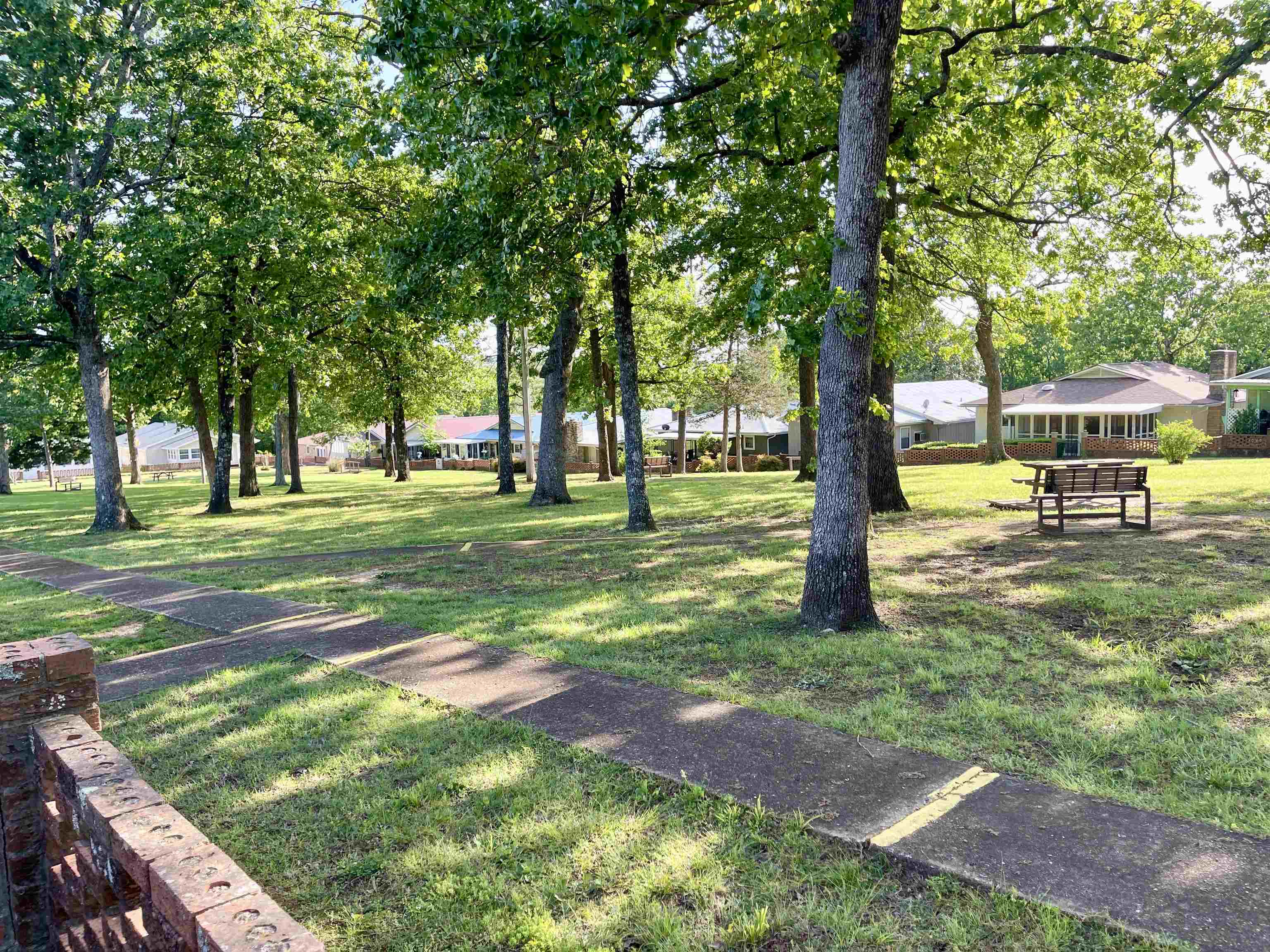 Photo 6 - Residential for sale – 207  Parliament   Horseshoe Bend, AR