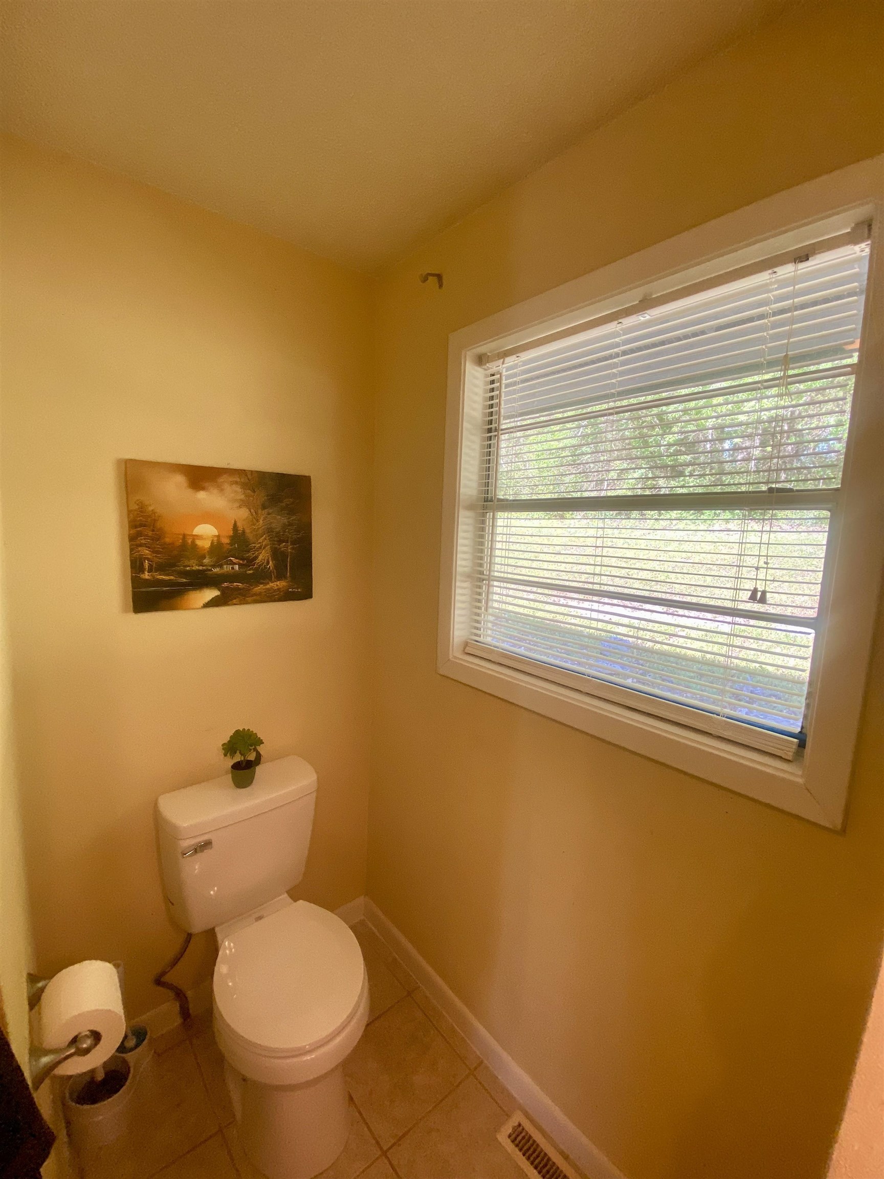 Photo 11 - Residential for sale – 35 E Lakeshore   Cherokee Village, AR