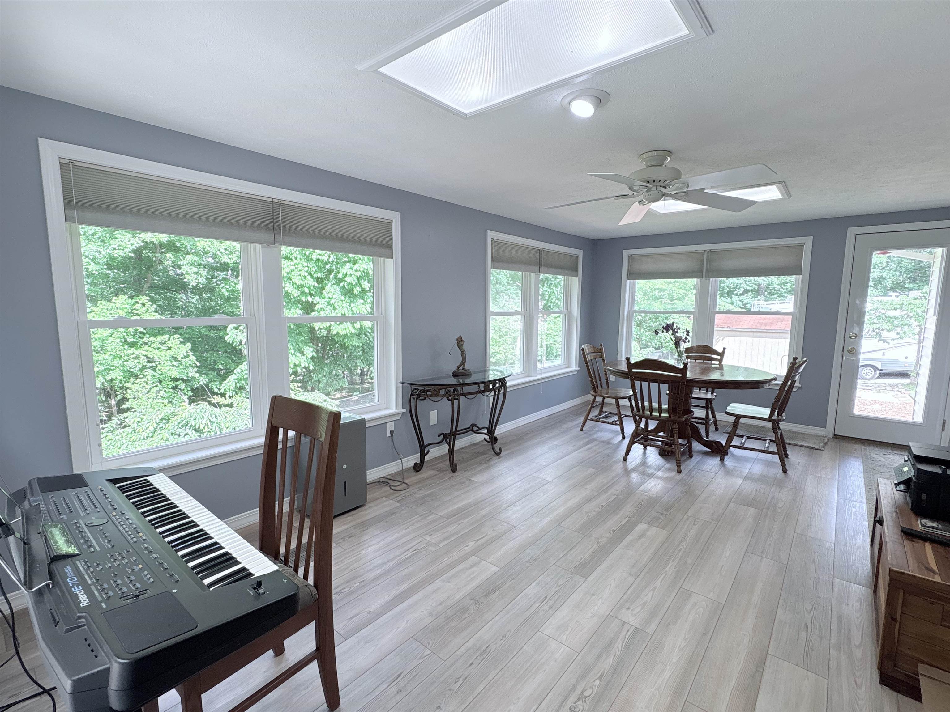 Photo 7 - Residential for sale – 300  Victoria   Horseshoe Bend, AR