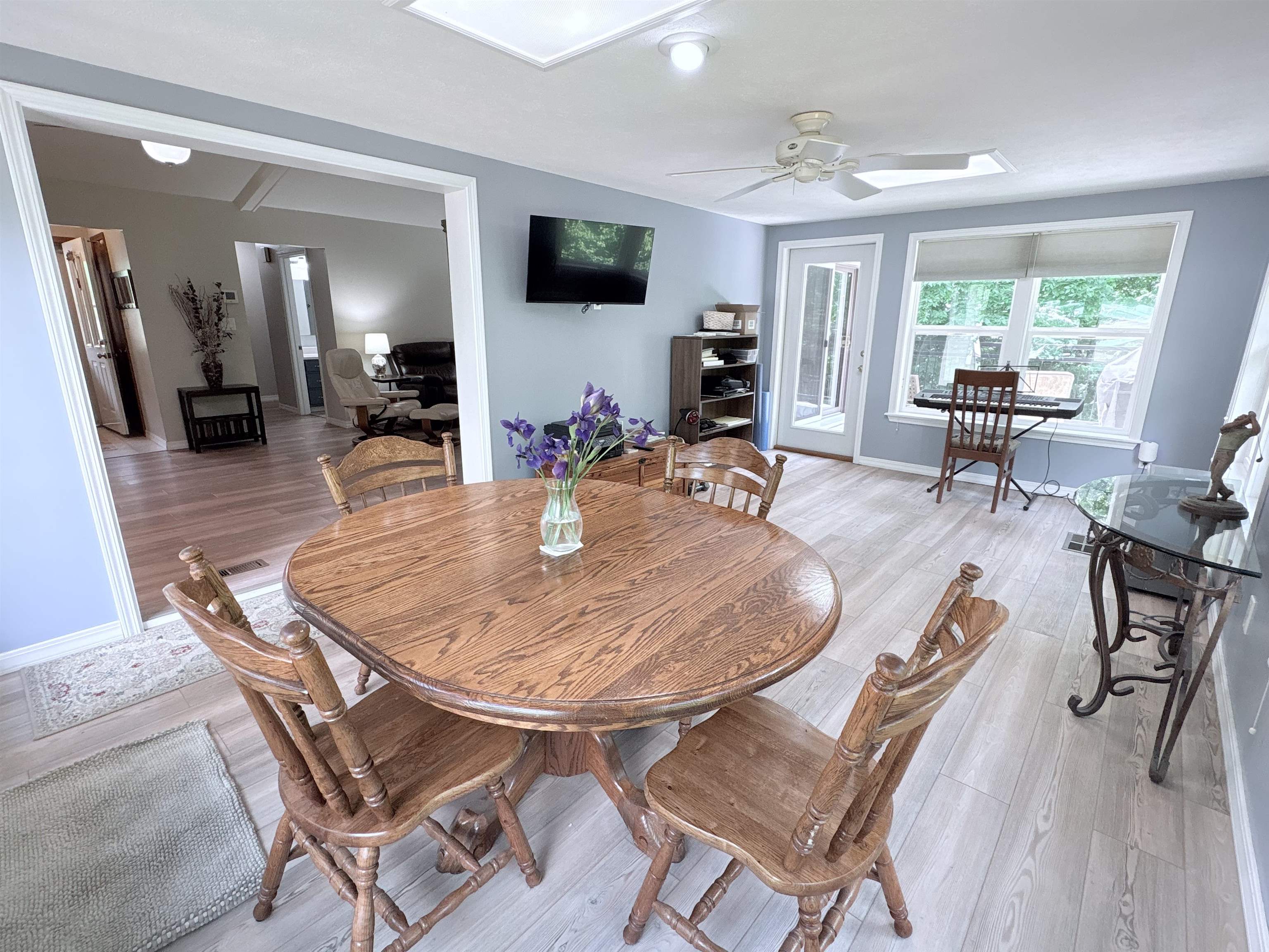 Photo 10 - Residential for sale – 300  Victoria   Horseshoe Bend, AR