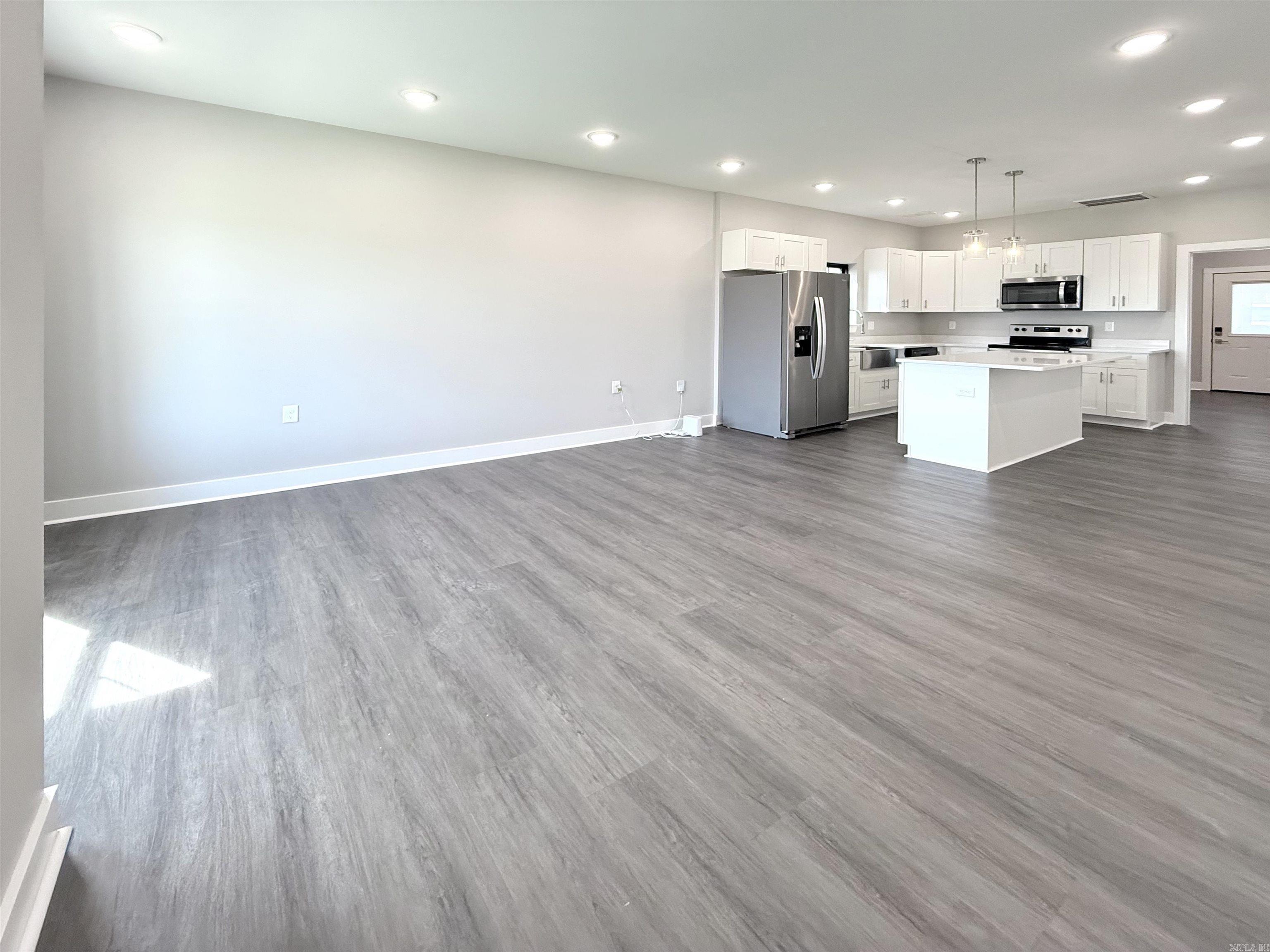 Photo 6 - Residential for sale – 5  Estes Way   Southside, AR