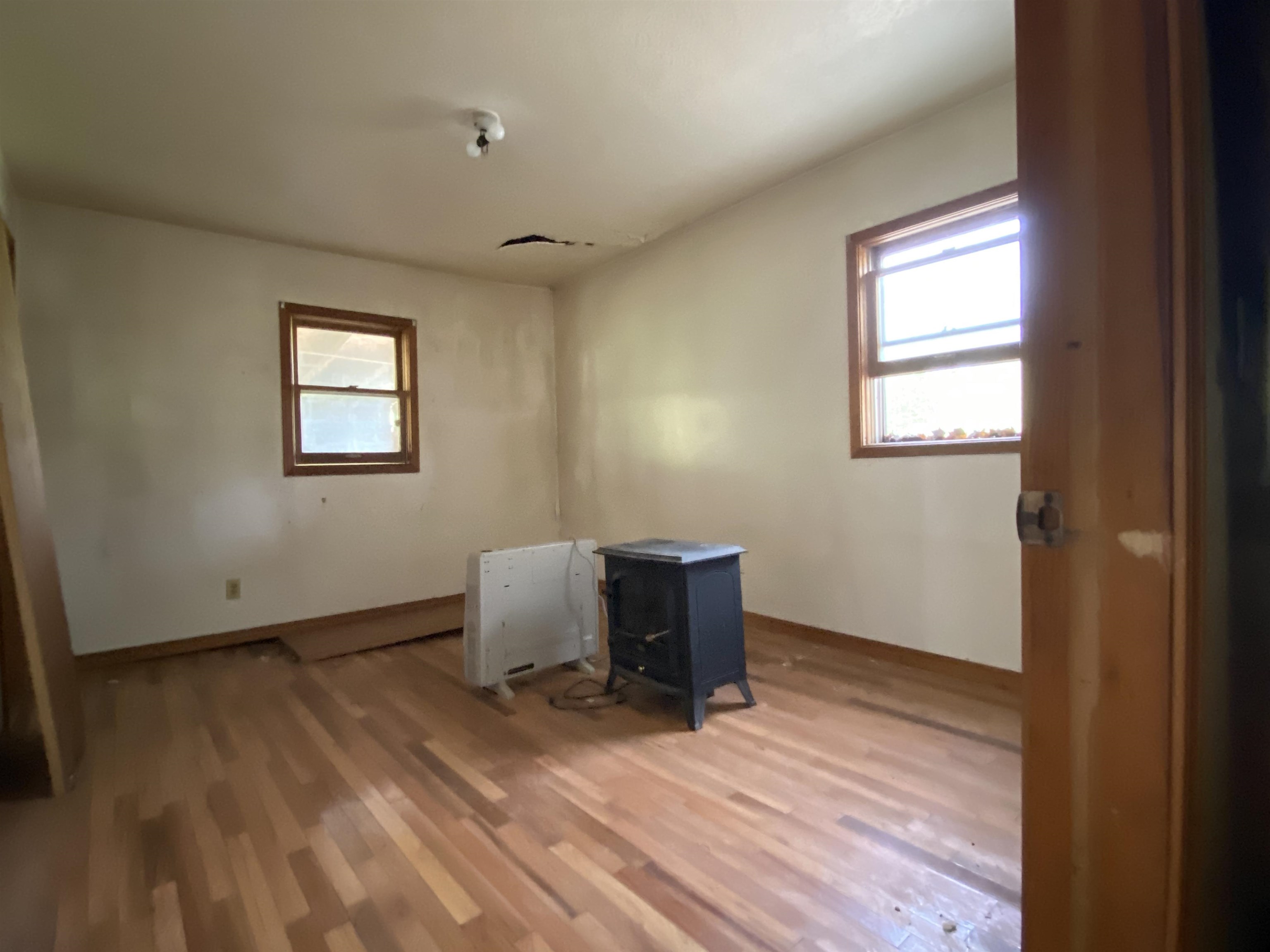 Photo 11 - Residential for sale – 119  Chessmond Ferry Road   Calico Rock, AR