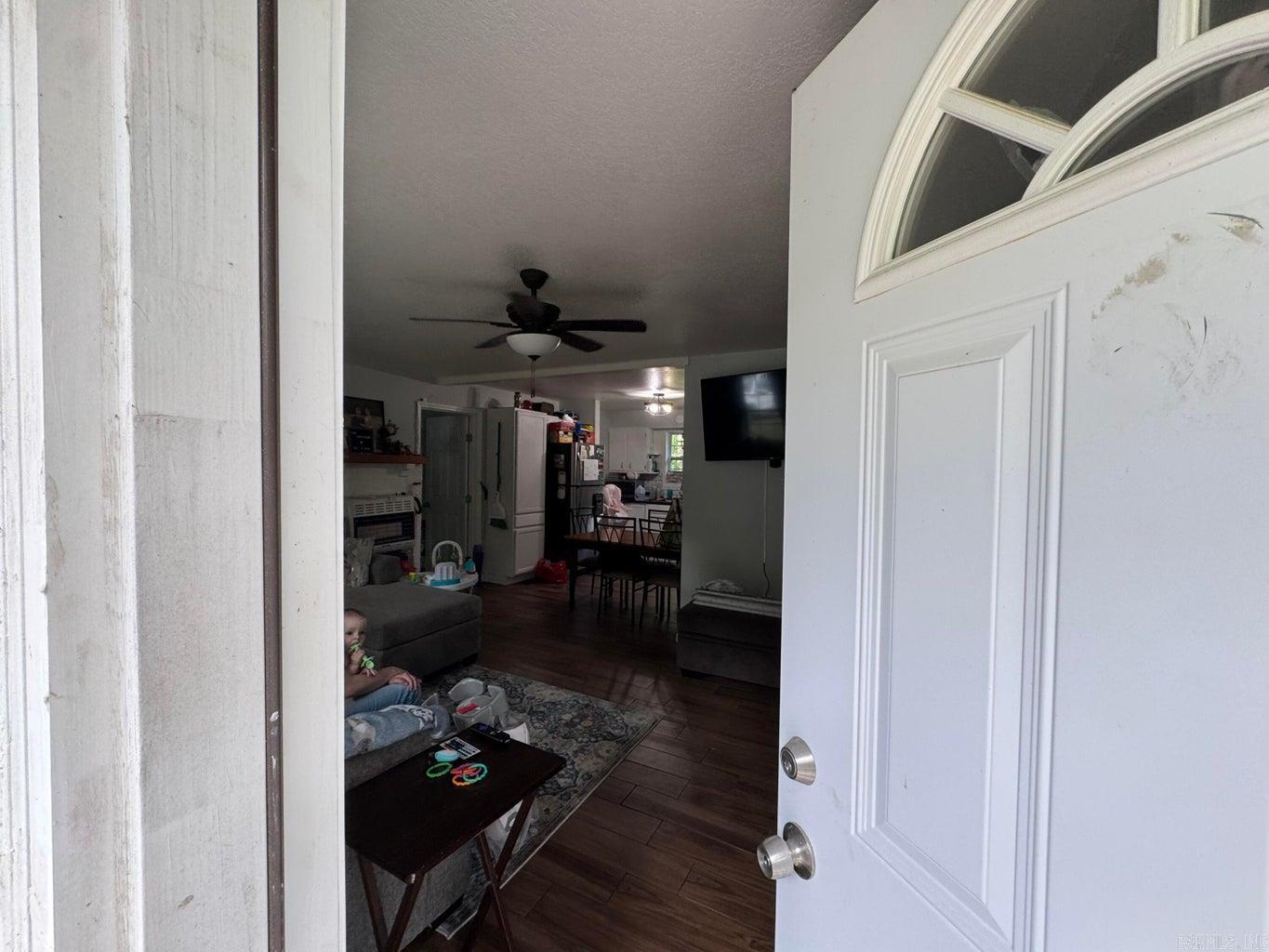 Photo 4 - Residential for sale – 32  Pine   Evening Shade, AR