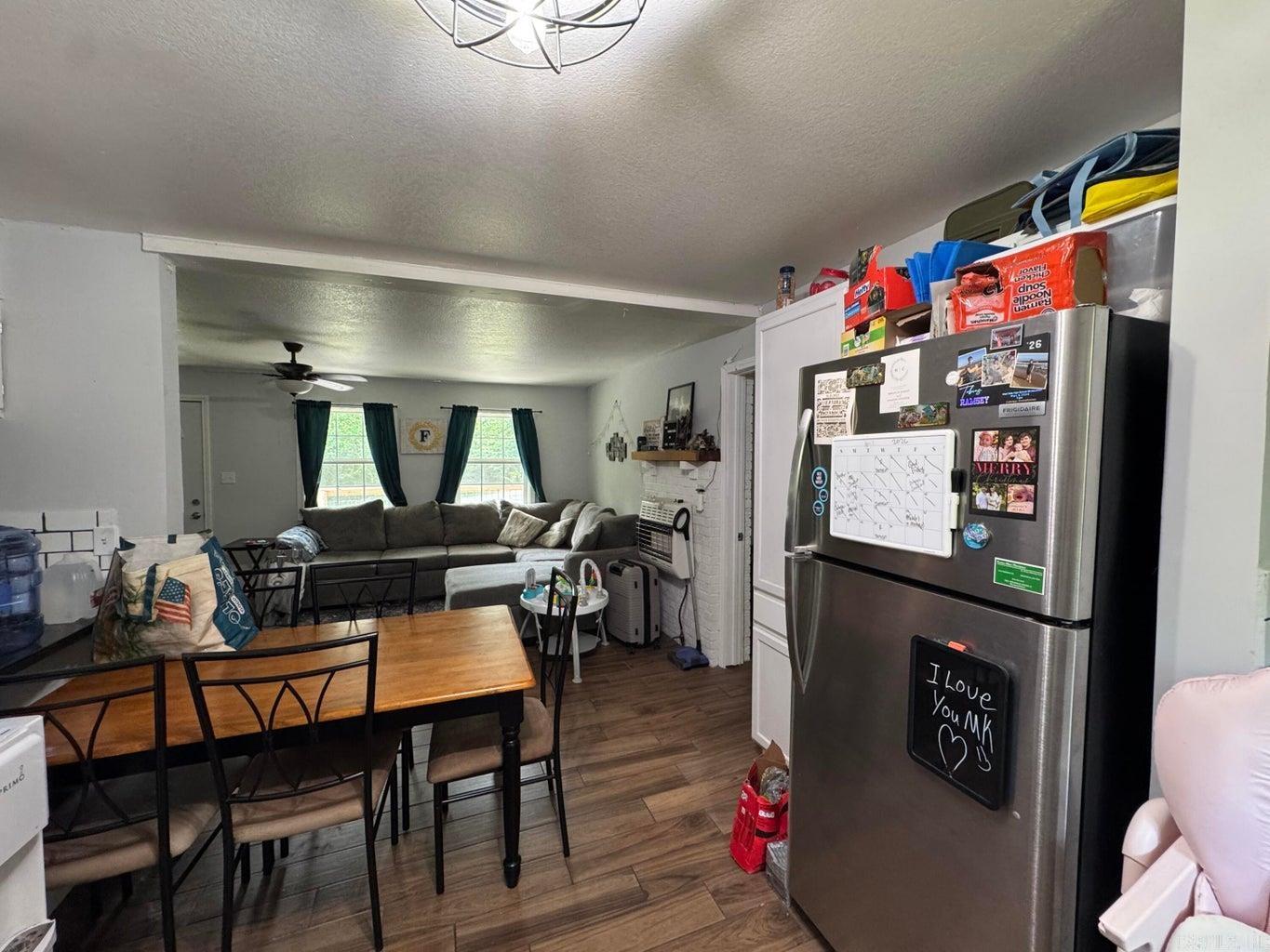 Photo 9 - Residential for sale – 32  Pine   Evening Shade, AR