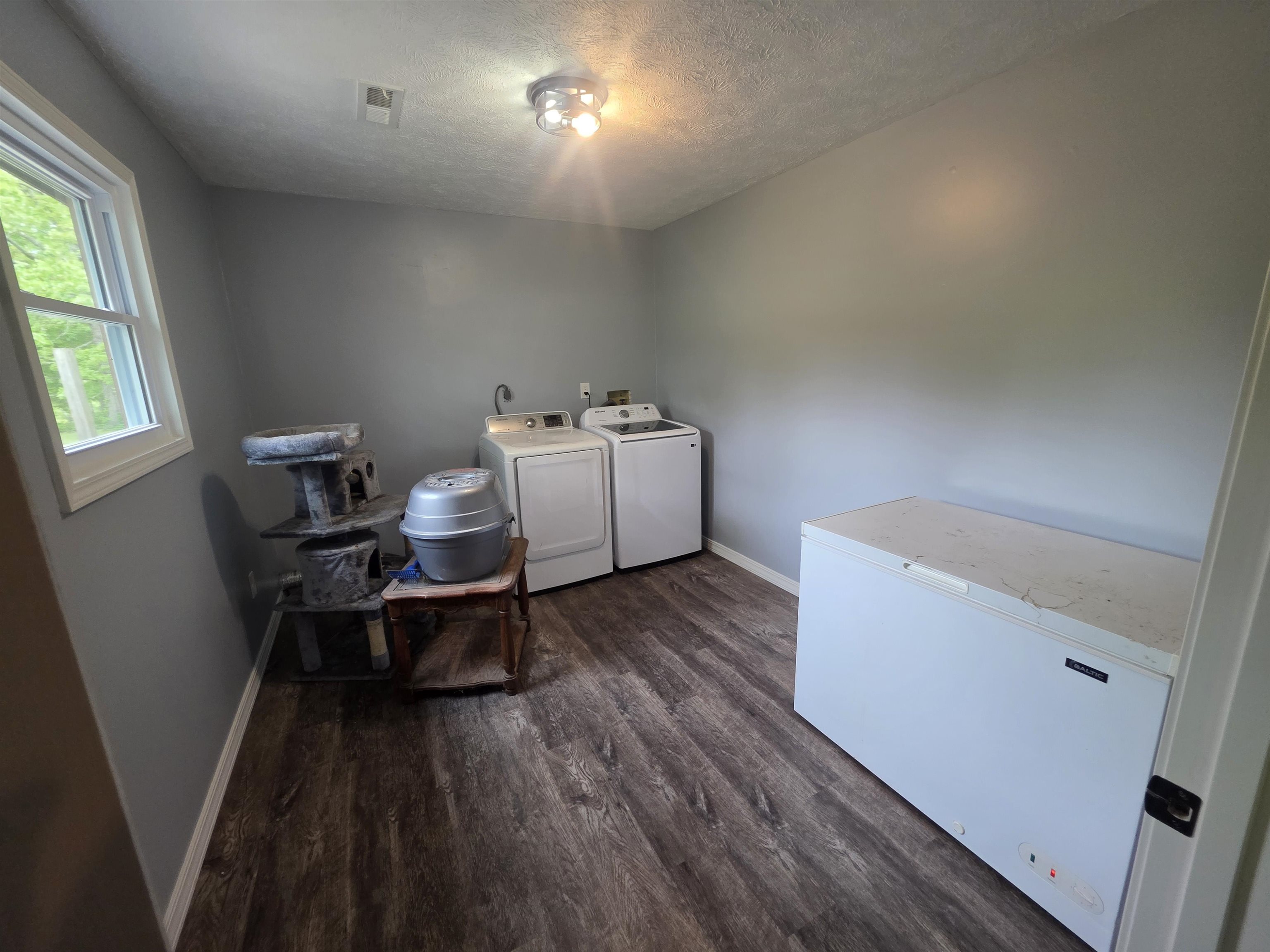 Photo 29 - Residential for sale – 406 E CC   Hardy, AR