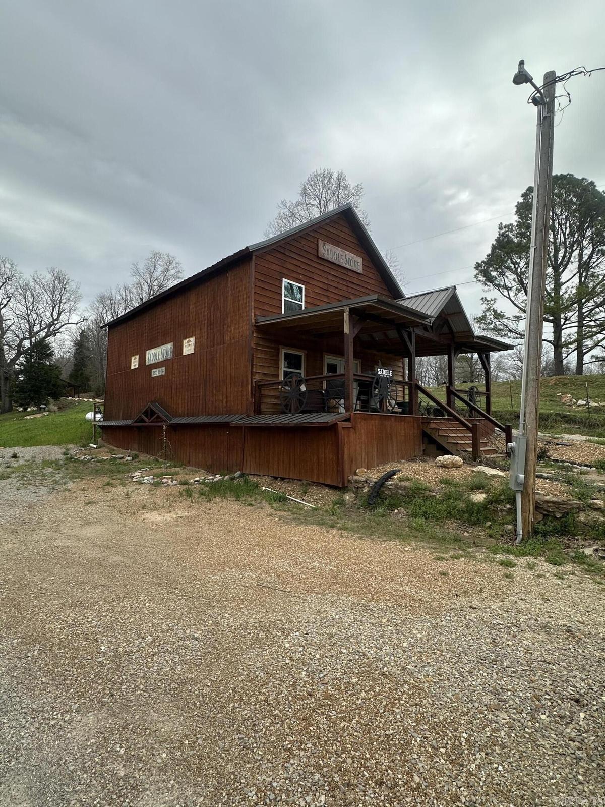 Photo 2 - Residential for sale – 7537  HWY 289   Mammoth Spring, AR