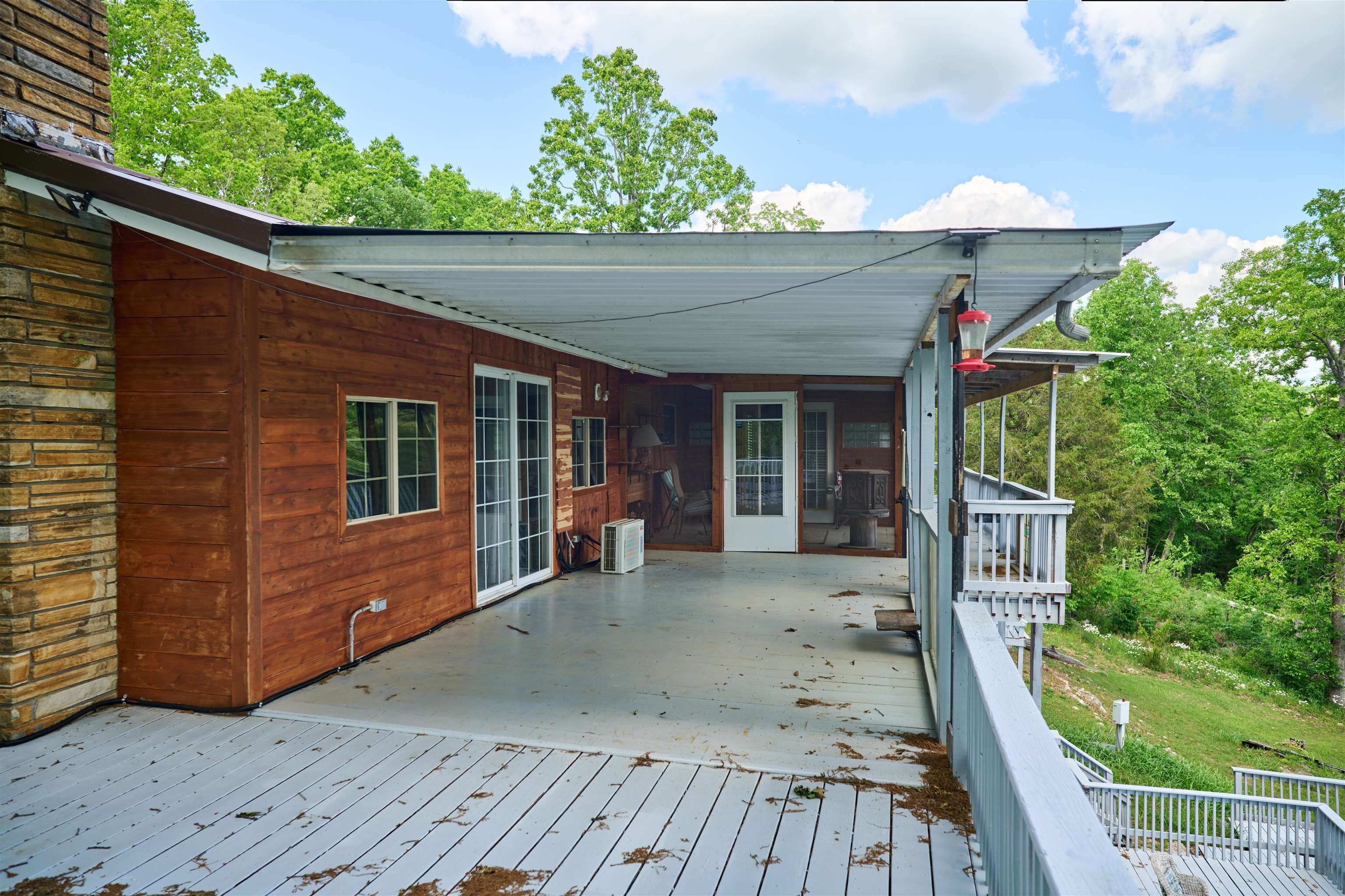 Photo 14 - Residential for sale – 330  Robin Hood Ln   Hardy, AR