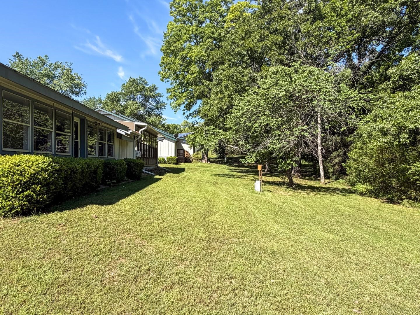 Photo 4 - Residential for sale – 8  Spring River   Cherokee Village, AR
