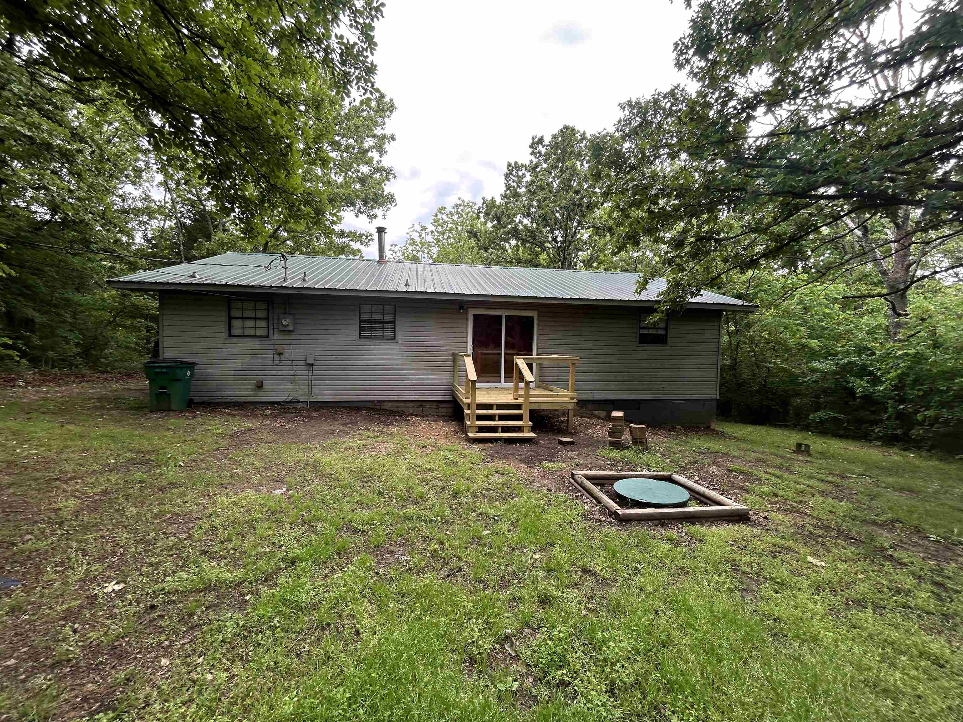 Photo 2 - Residential for sale – 1202  Jefferson City   Horseshoe Bend, AR
