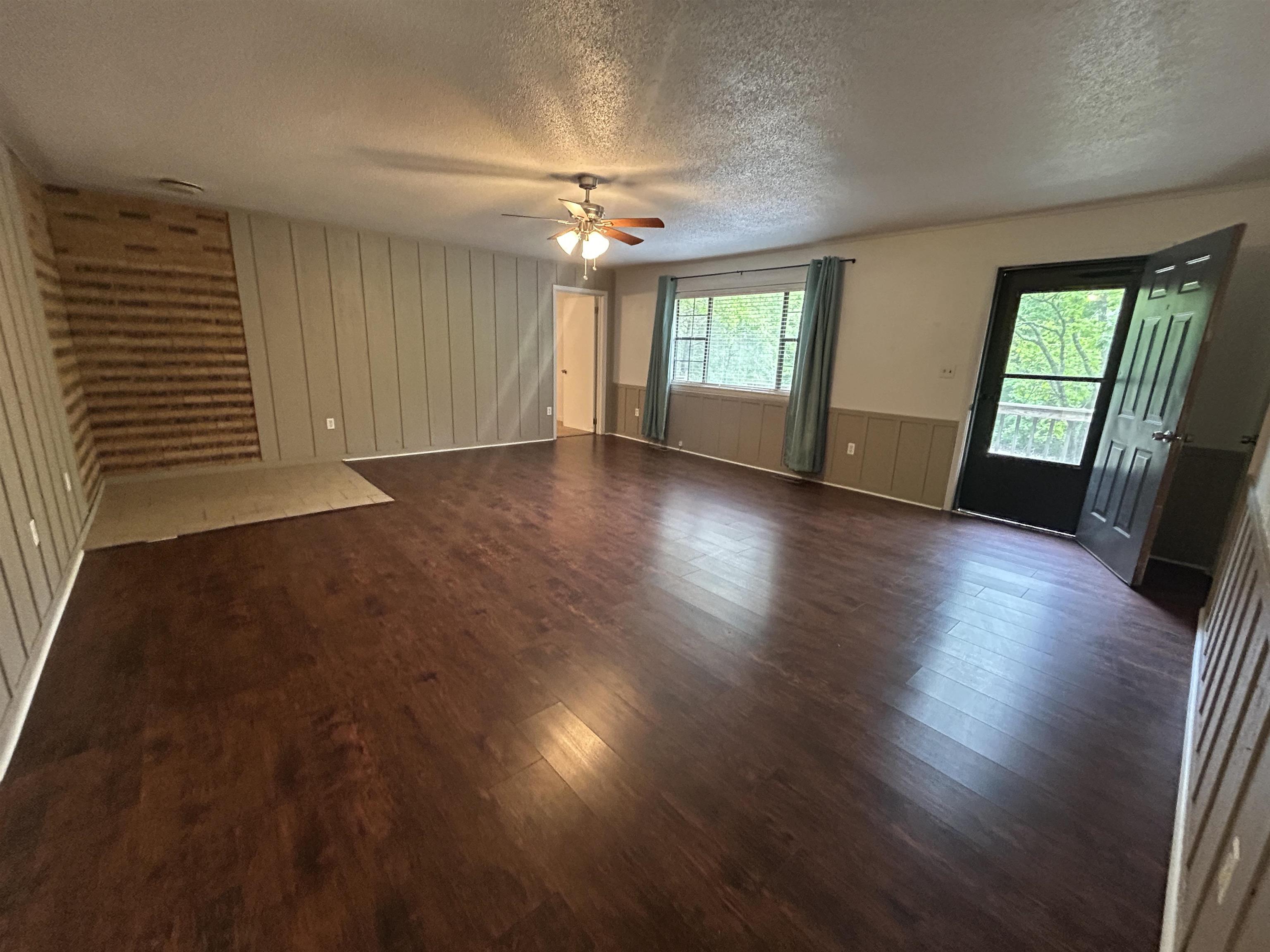 Photo 4 - Residential for sale – 1202  Jefferson City   Horseshoe Bend, AR