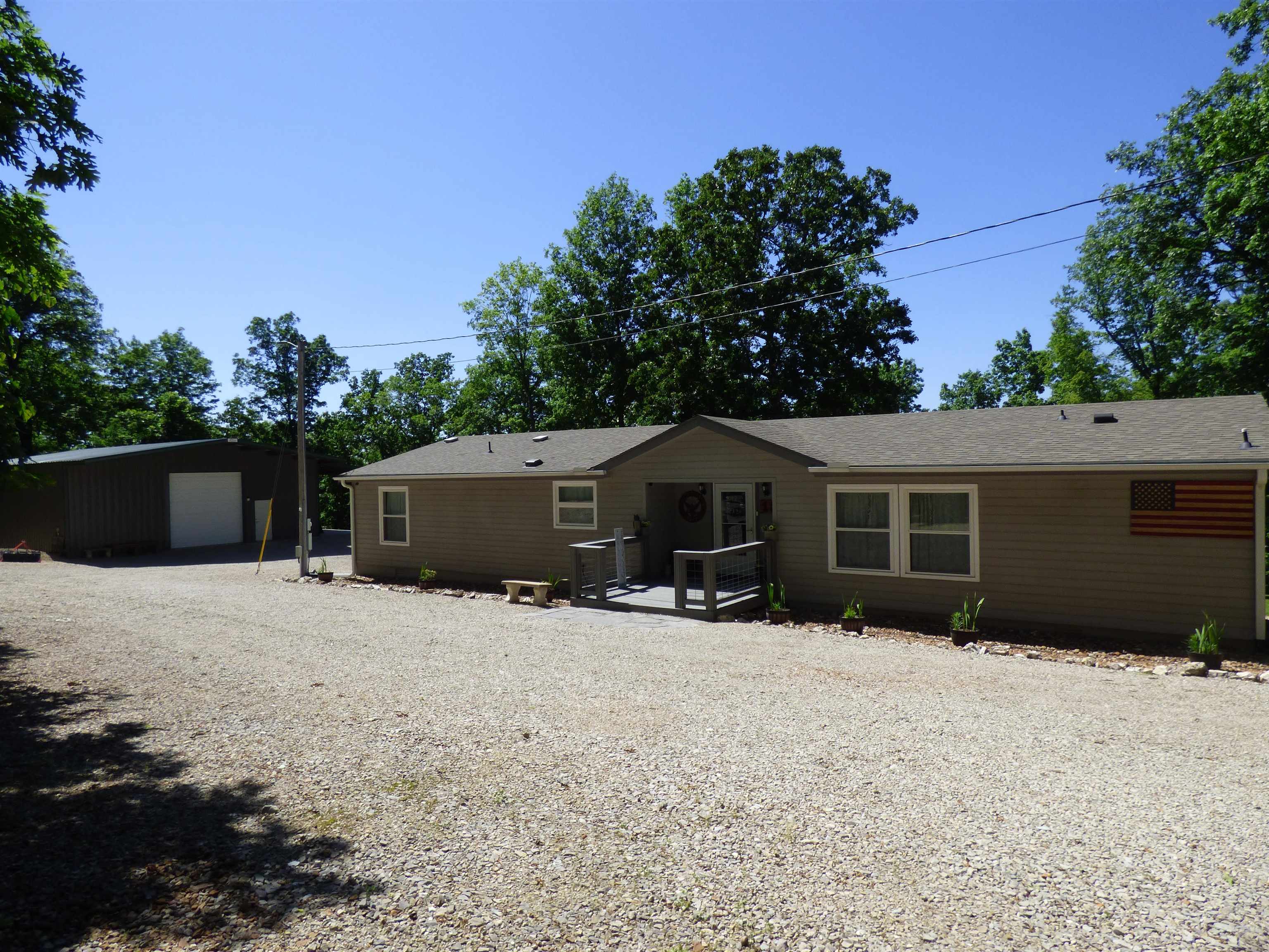Photo 2 - Residential for sale – 183  AR Highway 175   Hardy, AR