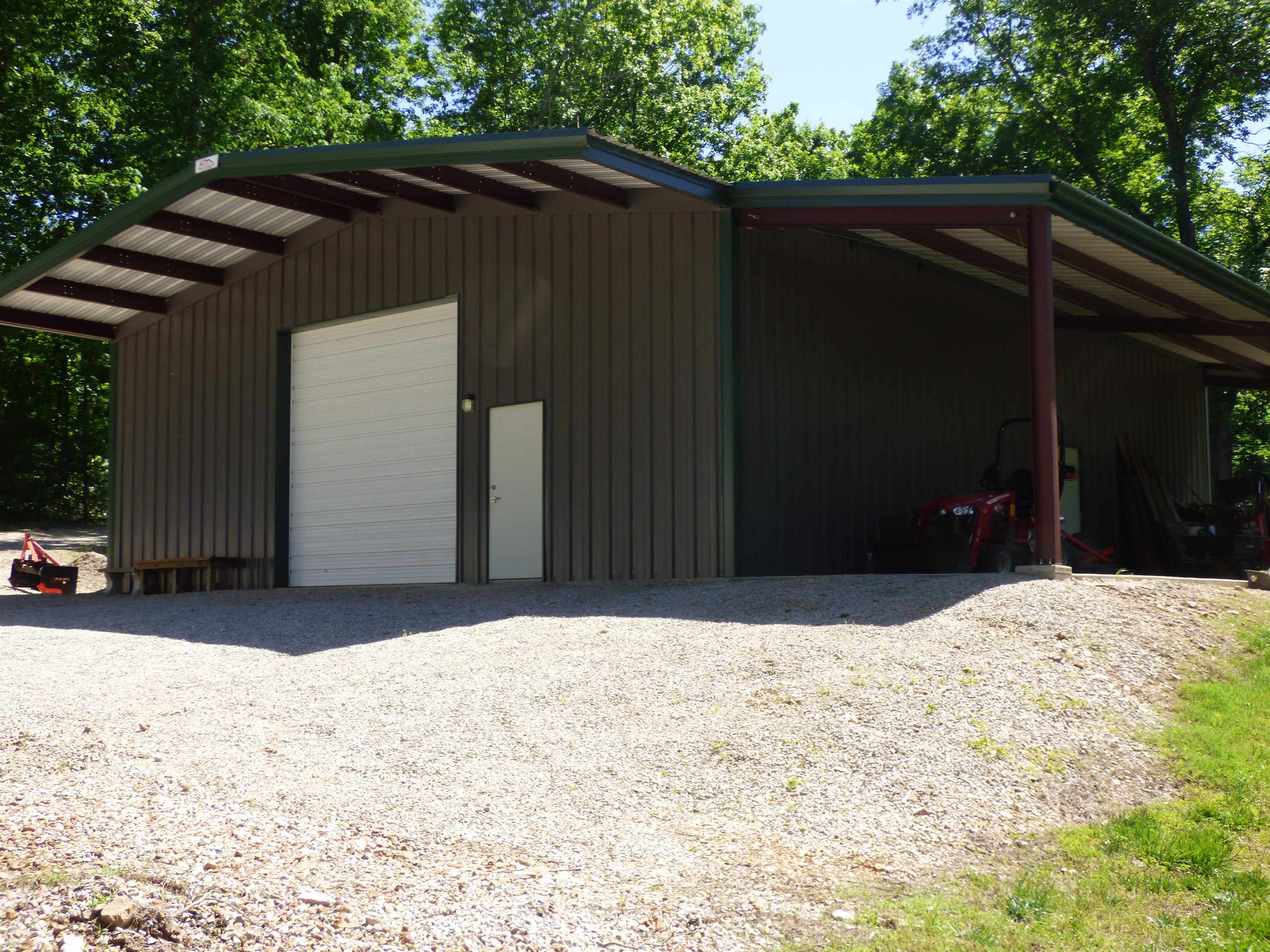Photo 5 - Residential for sale – 183  AR Highway 175   Hardy, AR