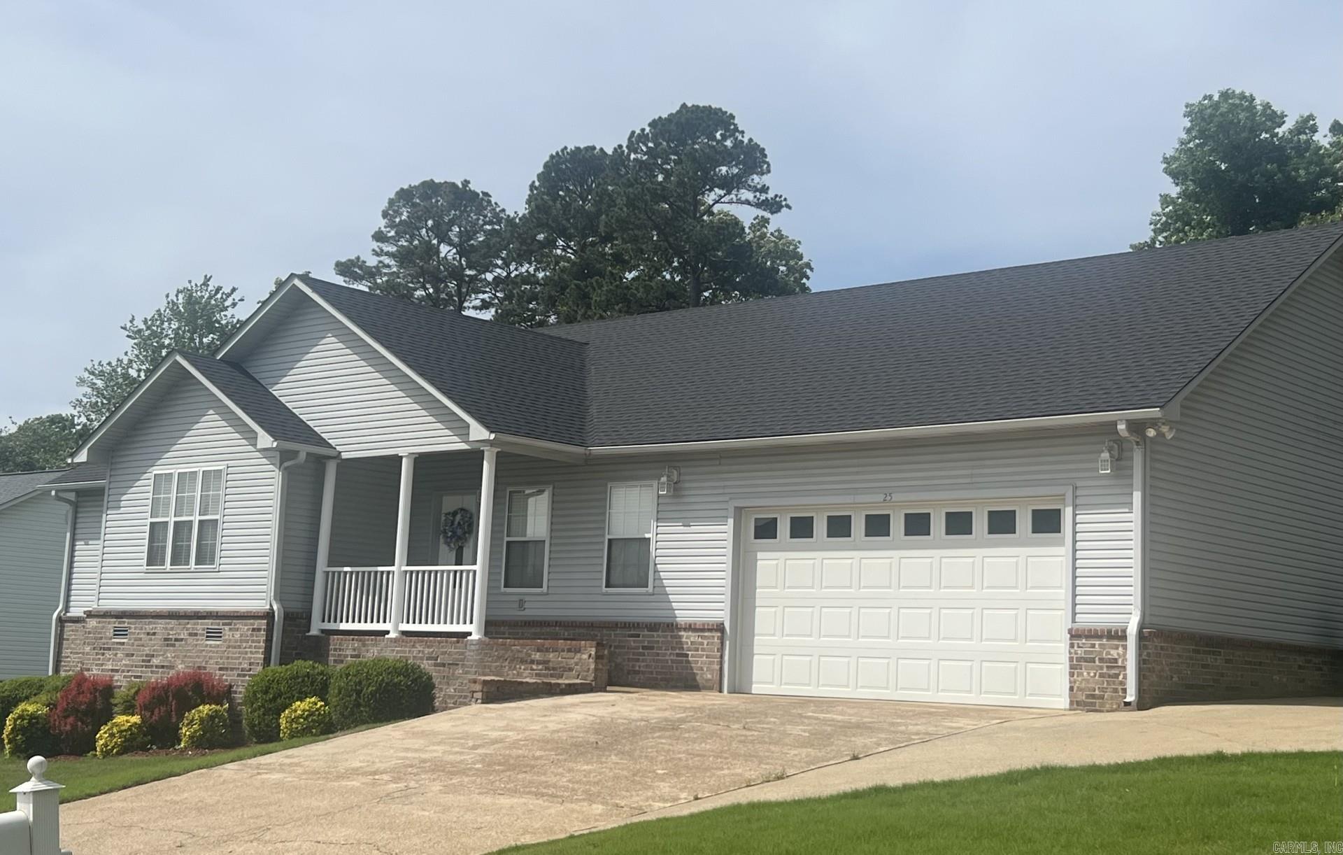 Photo 2 - Residential for sale – 25  Equity Court   Batesville, AR