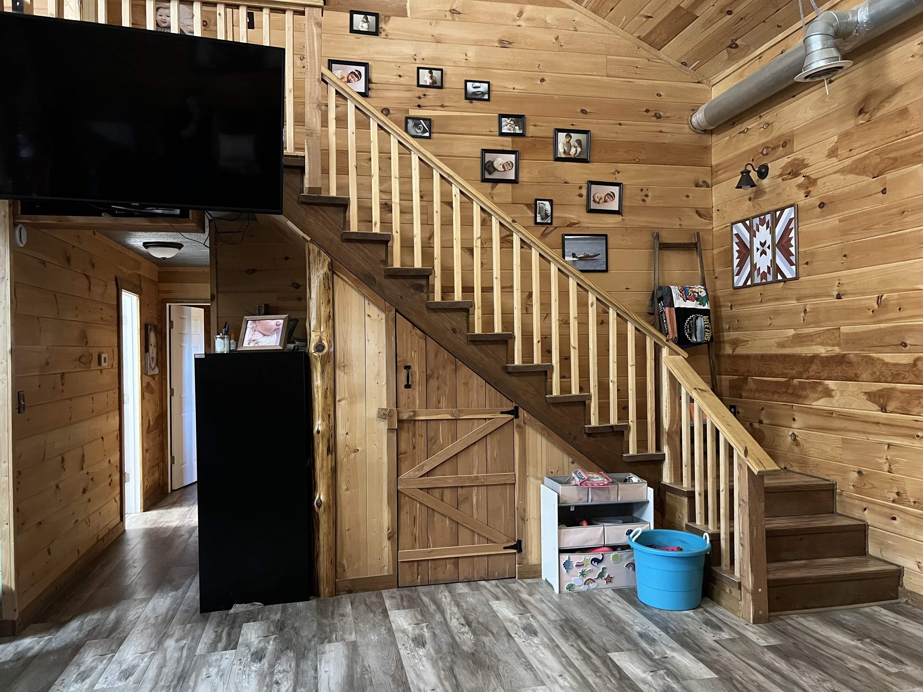 Photo 21 - Residential for sale – 105  Old River   Newark, AR