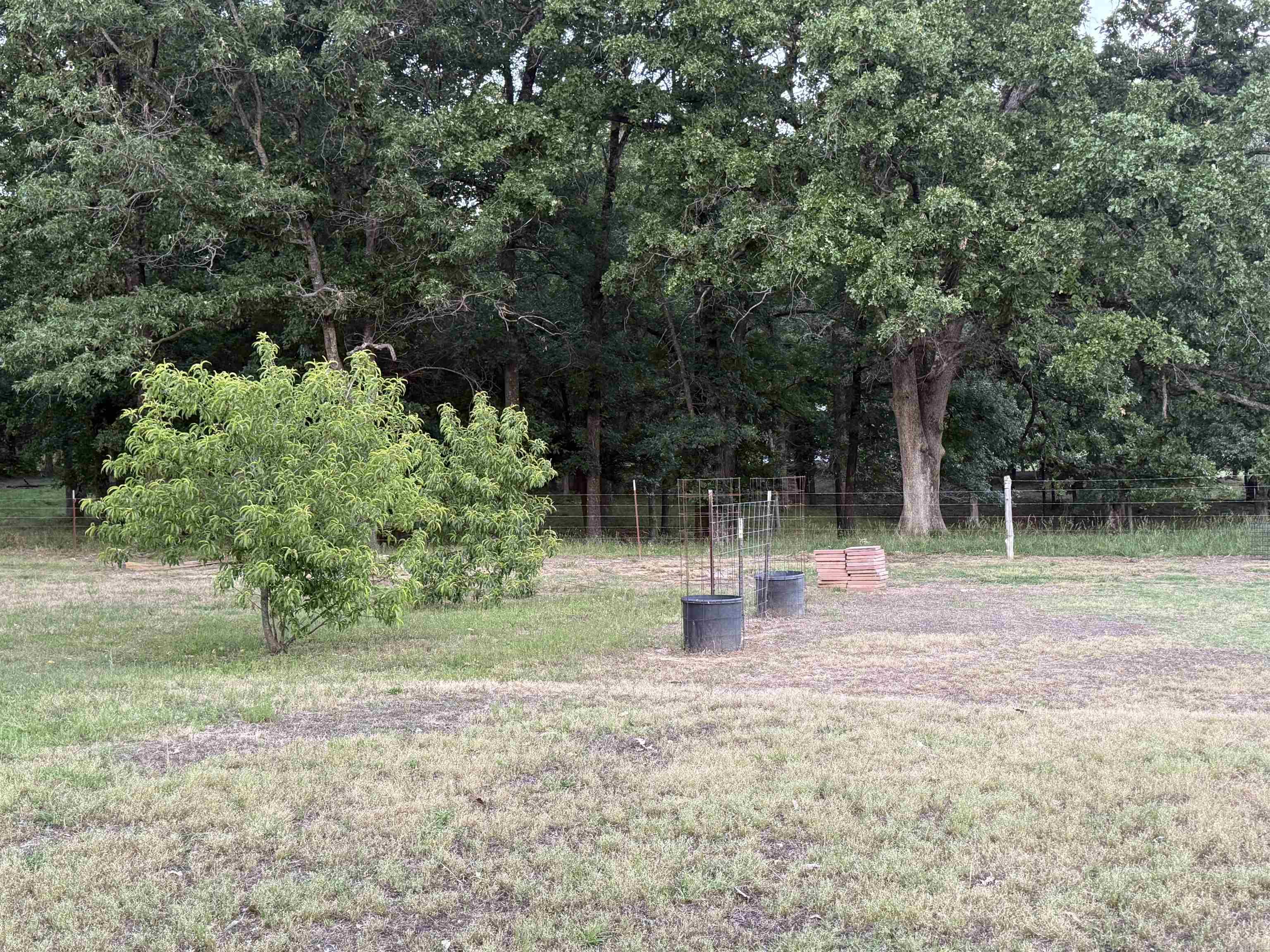 Photo 36 - Residential for sale – 105  Old River   Newark, AR