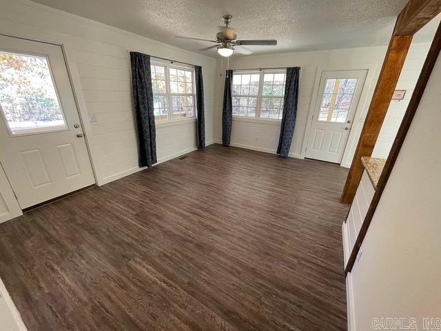 Photo 3 - Residential for sale – 407  Dove Ln   Horseshoe Bend, AR