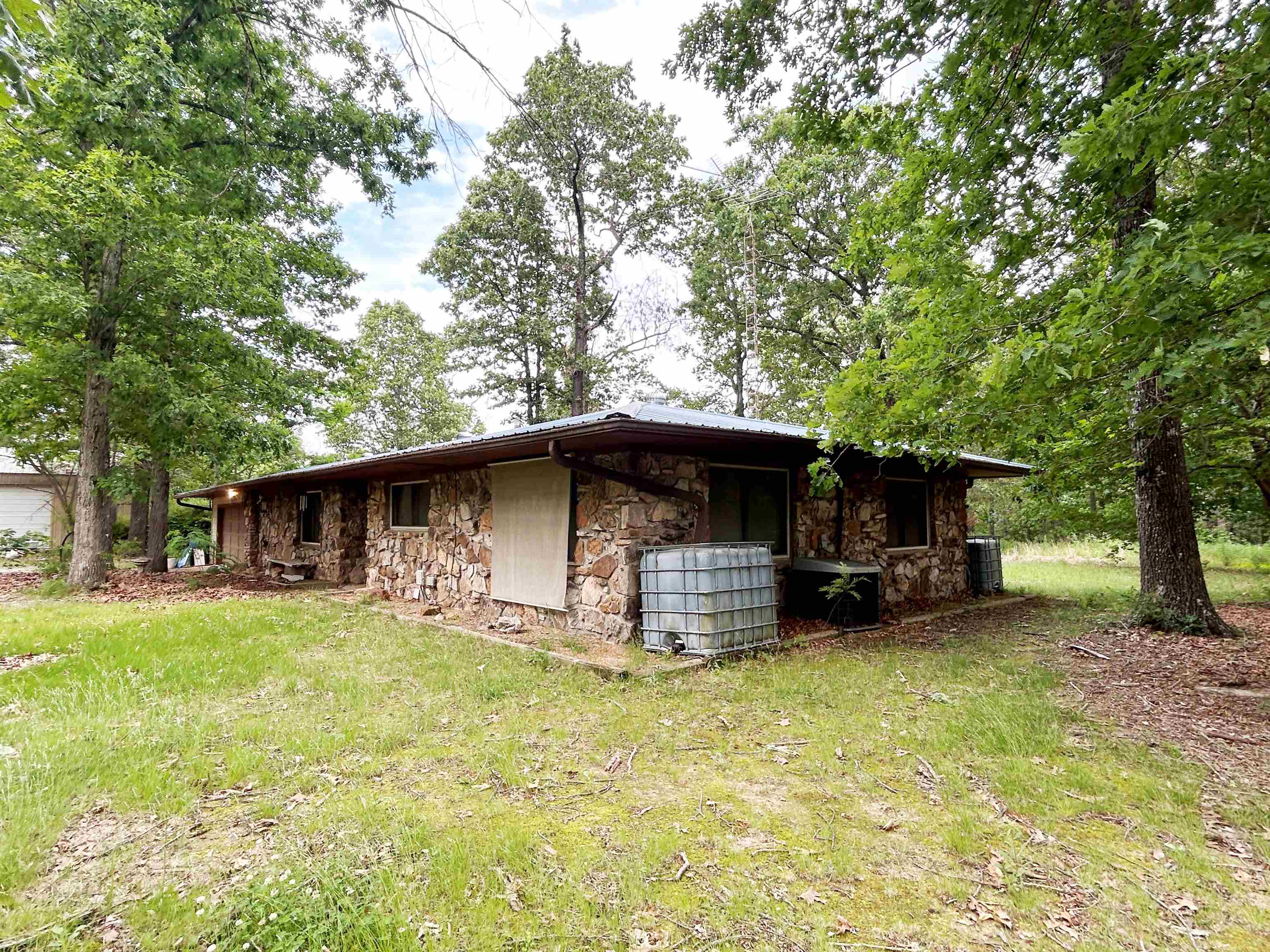 Photo 4 - Residential for sale – 1774  AR Hwy 175   Hardy, AR