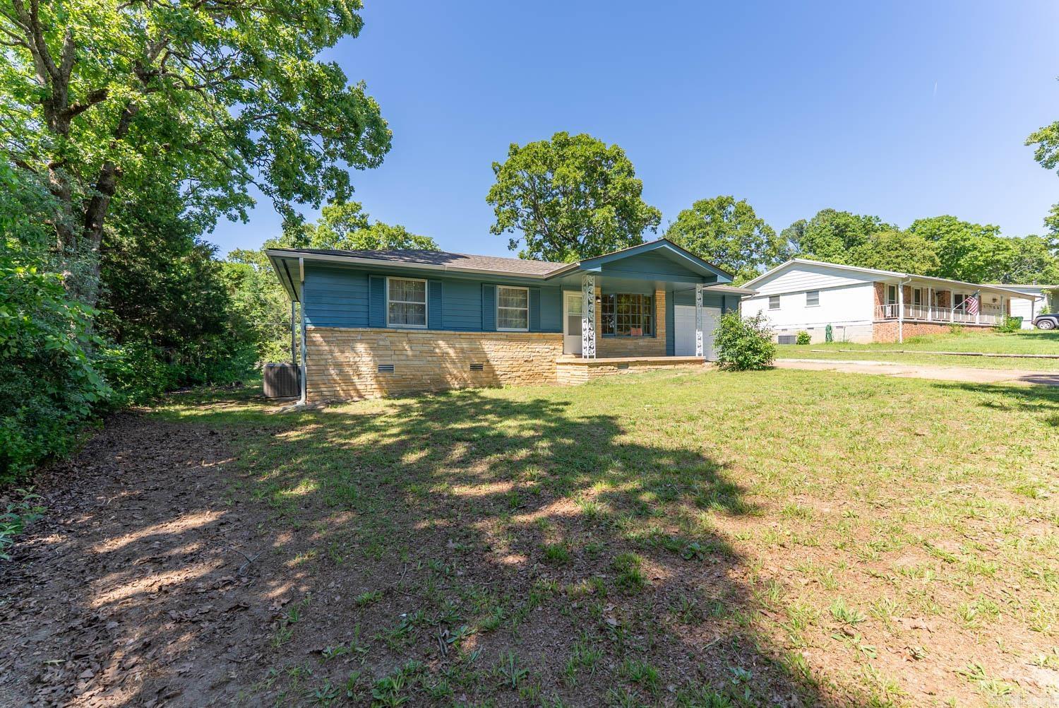 Photo 9 - Residential for sale – 908 N Manor   Horseshoe Bend, AR