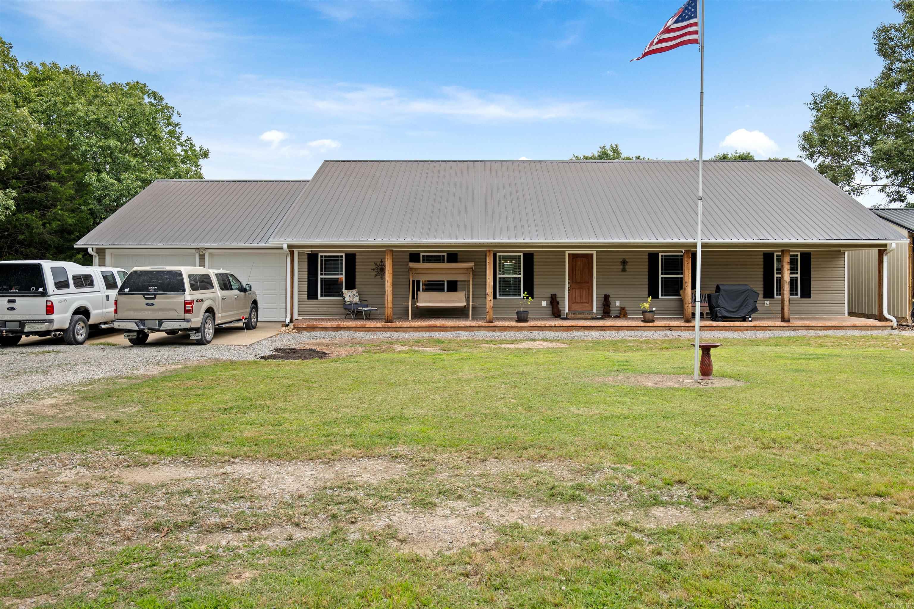 Photo 2 - Residential for sale – 6053 N Central   Batesville, AR