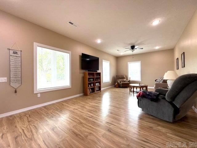 Photo 4 - Residential for sale – 631  Spring Valley Dr   Mammoth Spring, AR
