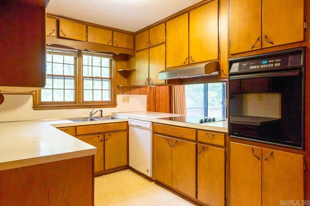 Photo 17 - Residential for sale – 490 W Morrow   Batesville, AR
