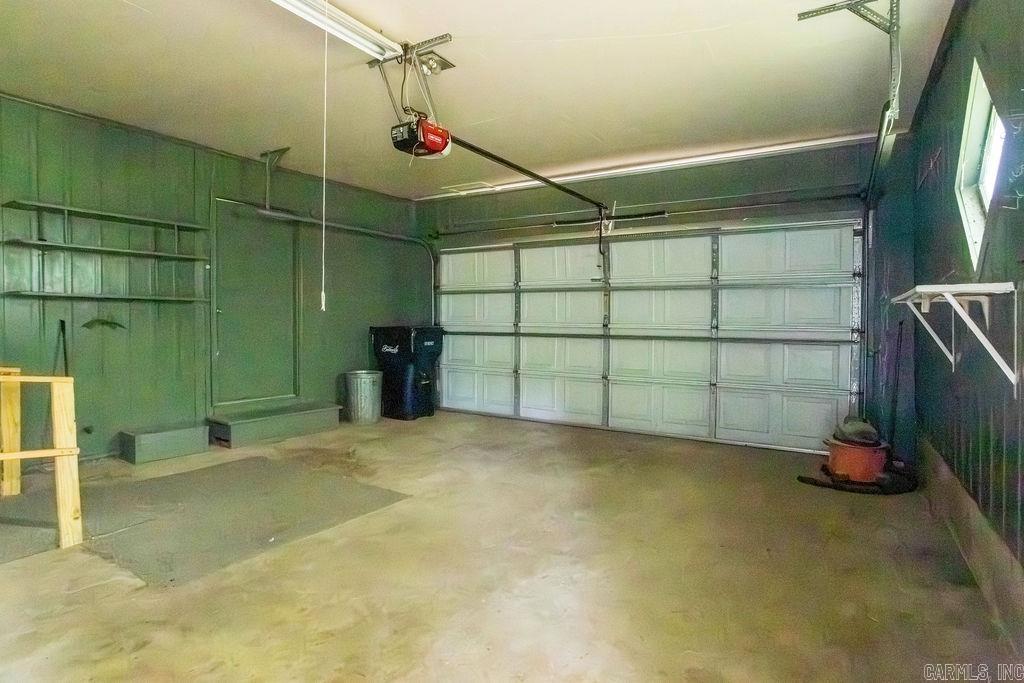 Photo 8 - Residential for sale – 490 W Morrow   Batesville, AR