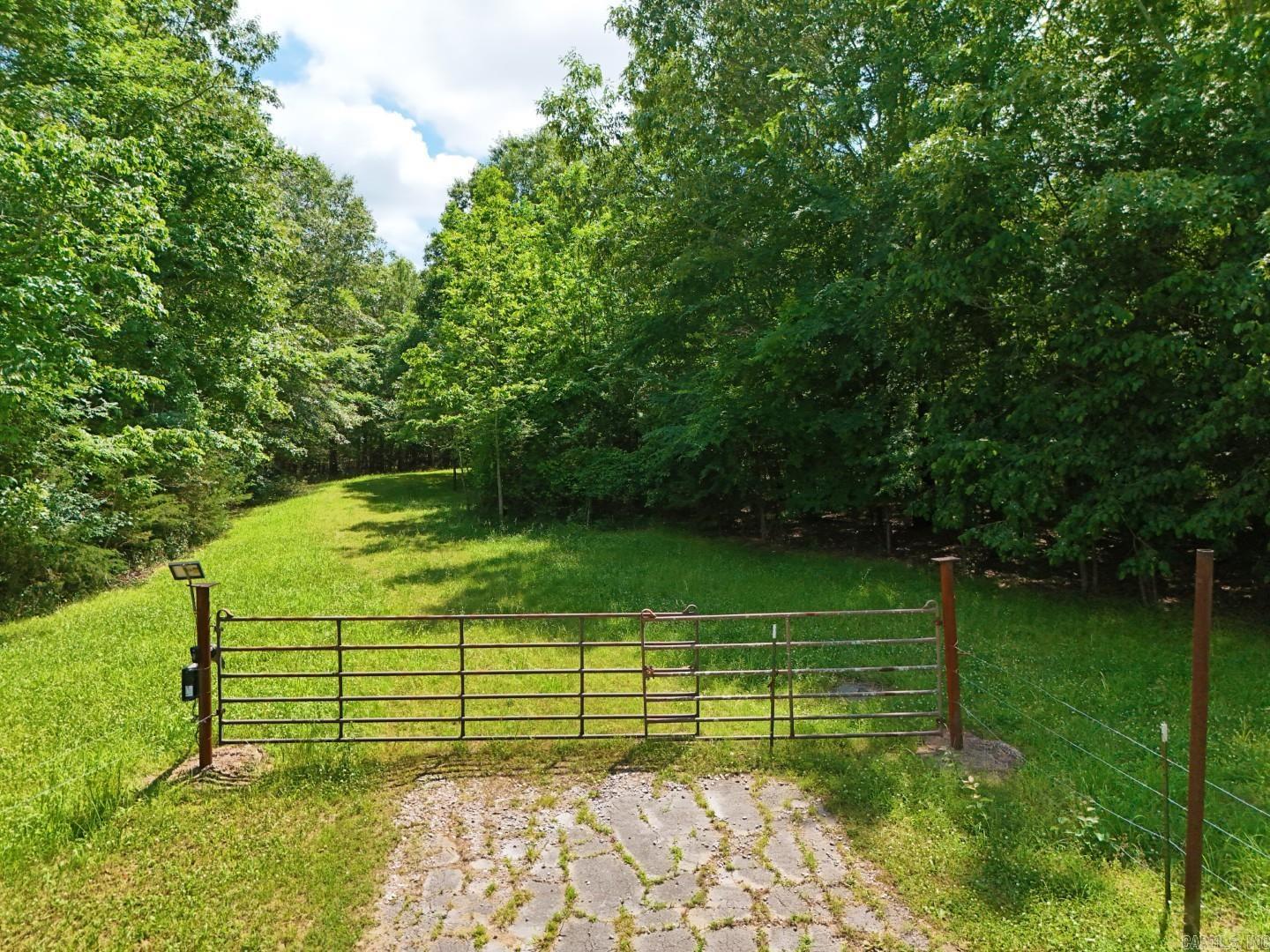 Photo 2 - Vacant Land for sale – Tract 4  Gap Road   Batesville, AR