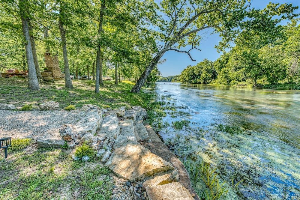 Photo 6 - Residential for sale – 99  Highway 63 South   Mammoth Spring, AR