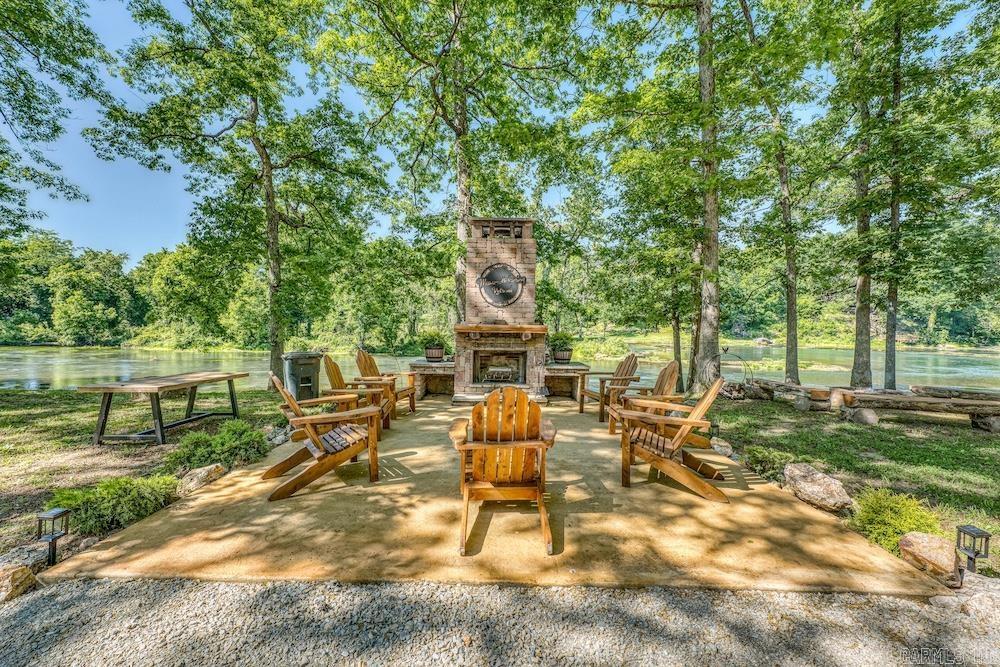 Photo 10 - Residential for sale – 99  Highway 63 South   Mammoth Spring, AR