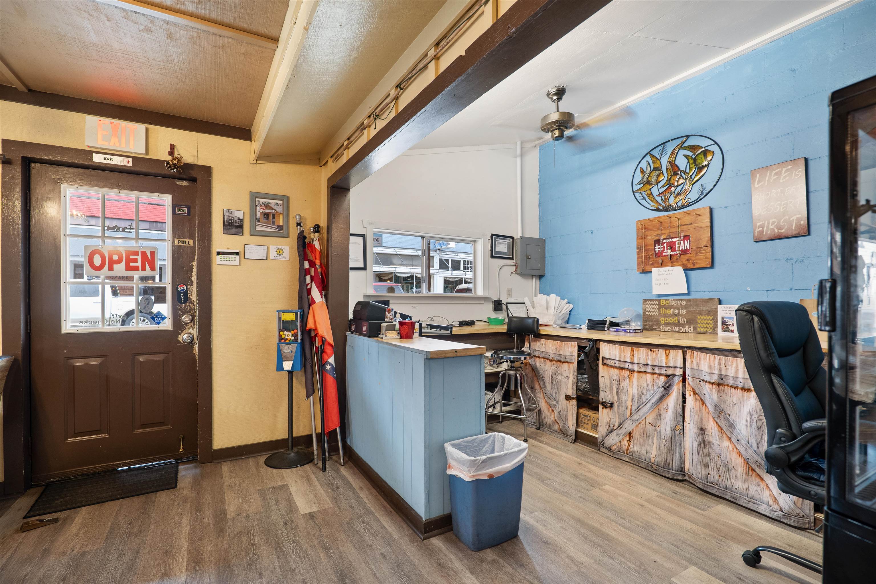 Photo 44 - Commercial / Industrial for sale – 107 E Main   Hardy, AR