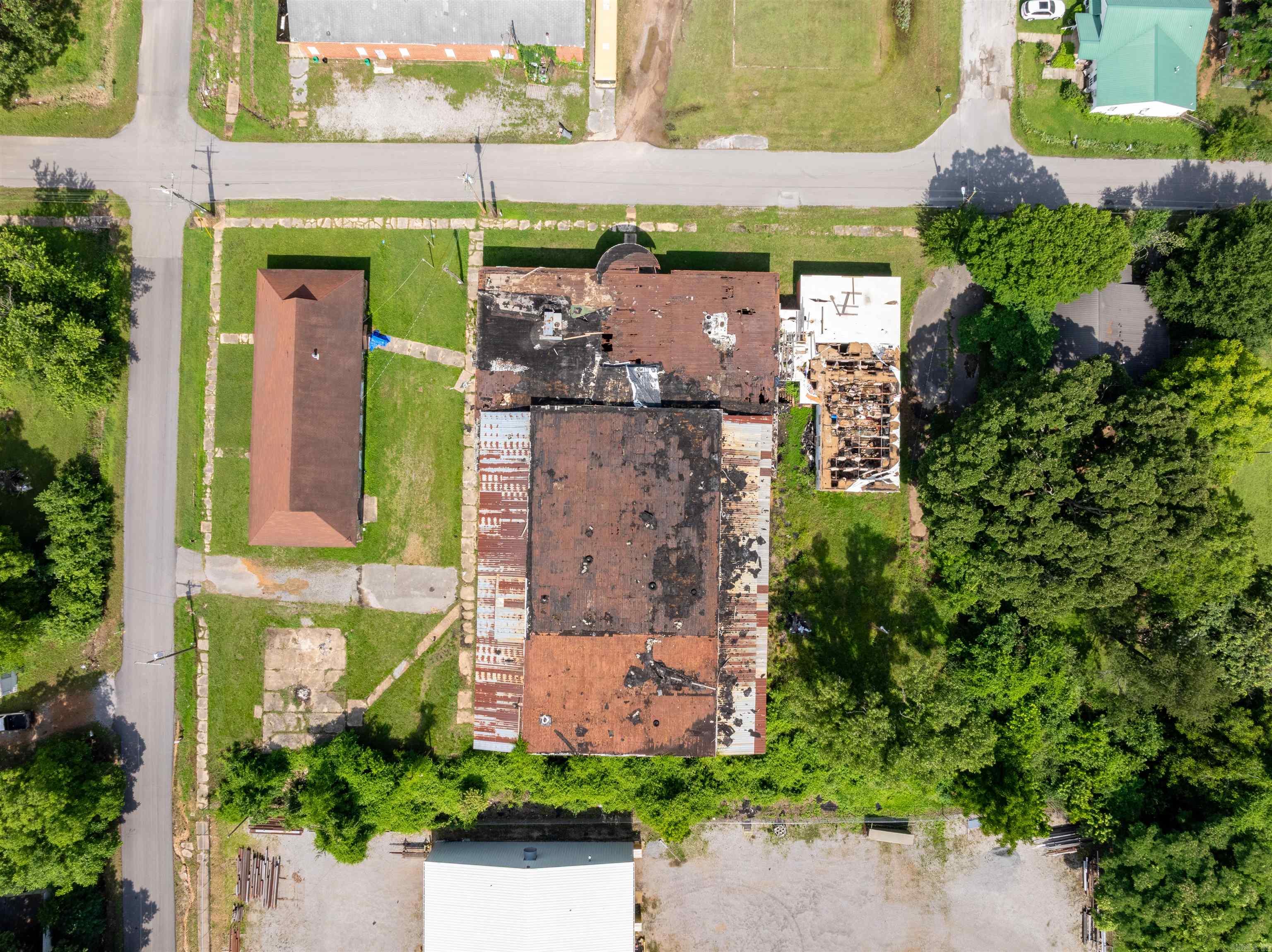 Photo 31 - Commercial / Industrial for sale – 450  College   Newark, AR