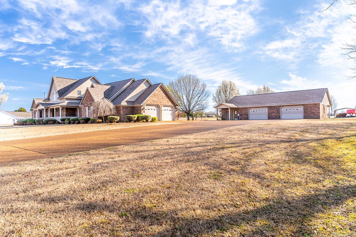 Photo 7 - Residential for sale – 1300 N Locust   Newark, AR