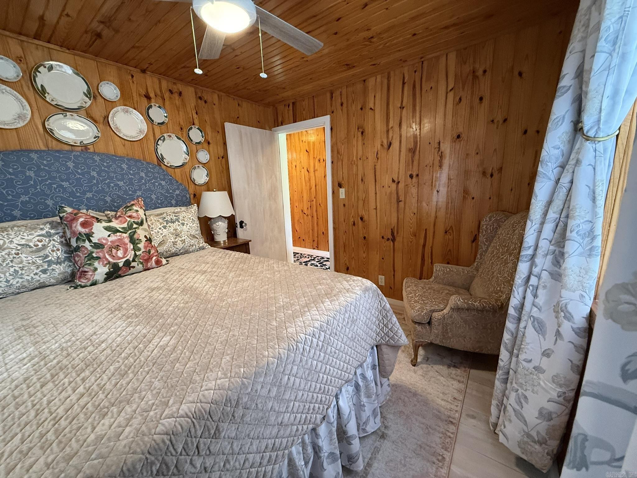 Photo 13 - Residential for sale – 76 W Cool Water Retreat   Mountain View, AR