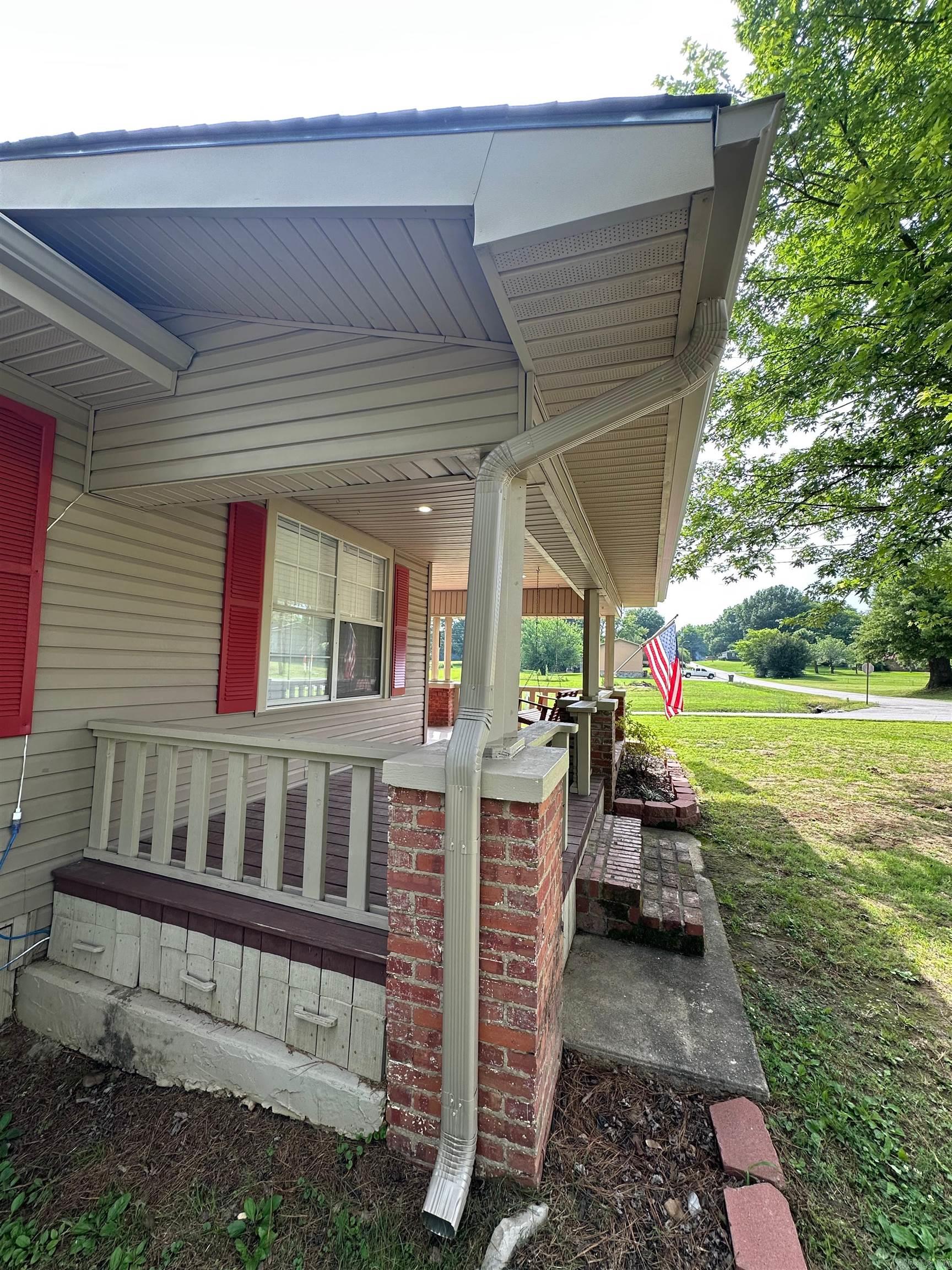 Photo 5 - Residential for sale – 160 N Oak   Newark, AR